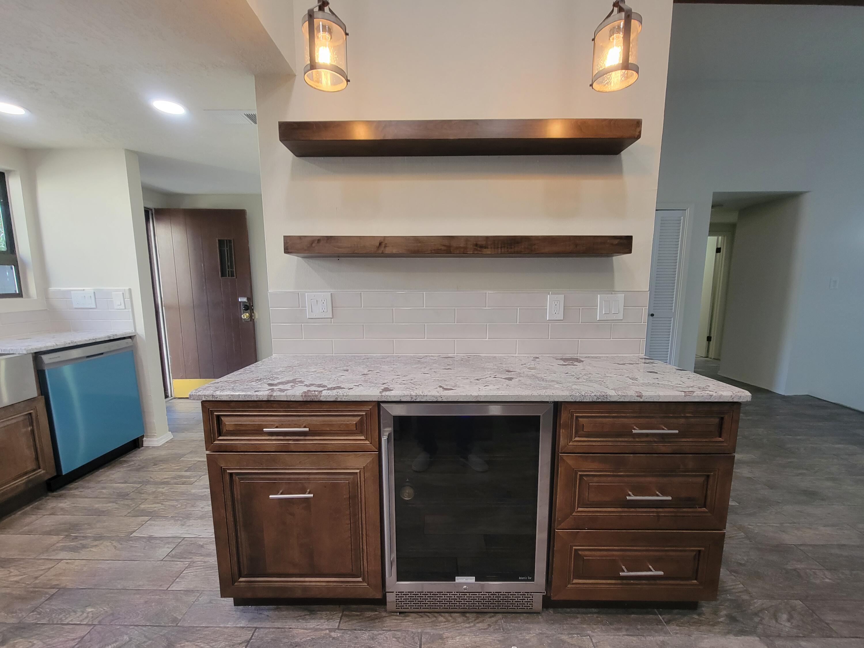 790 TRAMWAY Lane NE Unit: 10C