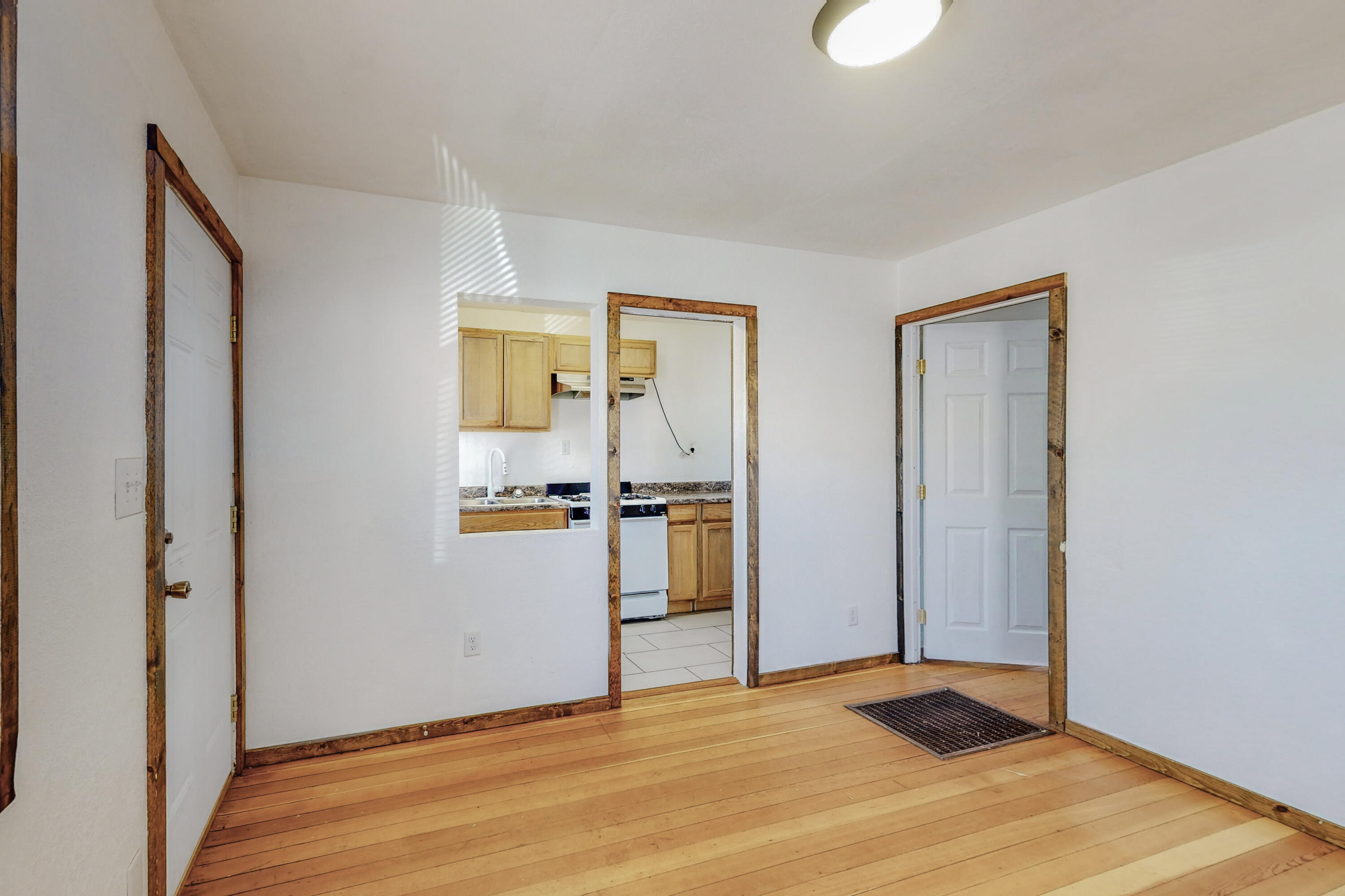 136 48TH Street SW