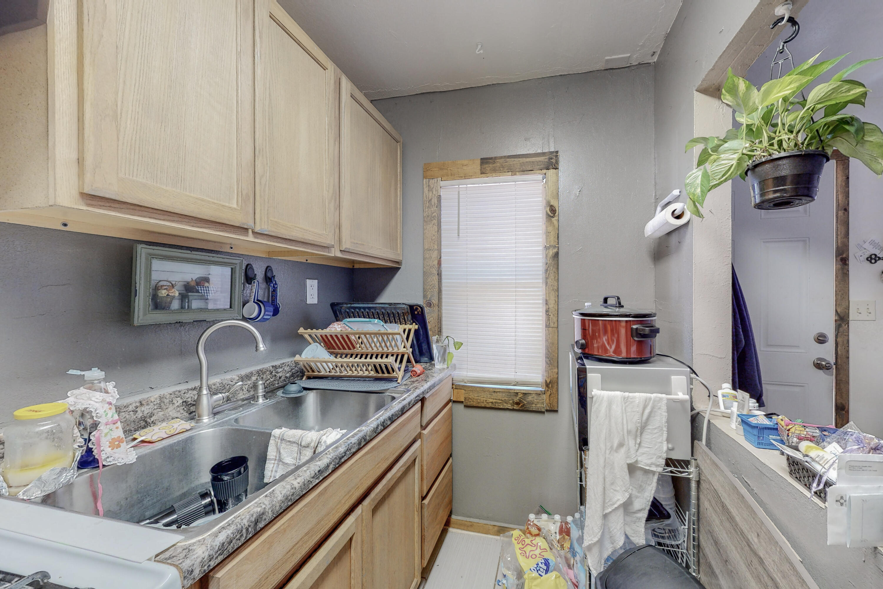 136 48TH Street SW