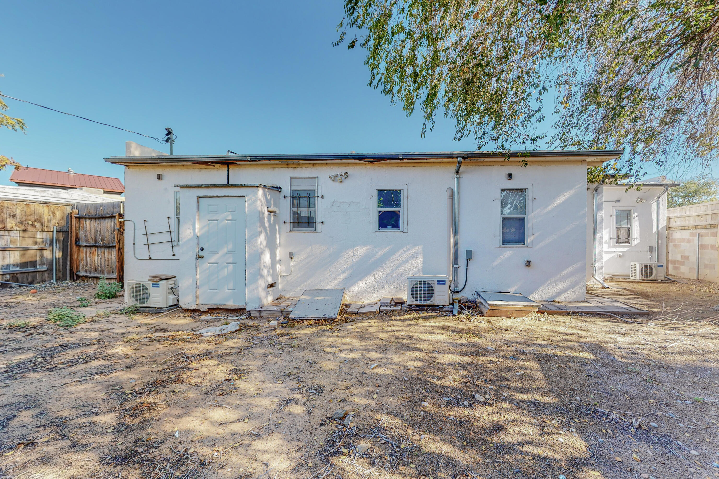 136 48TH Street SW