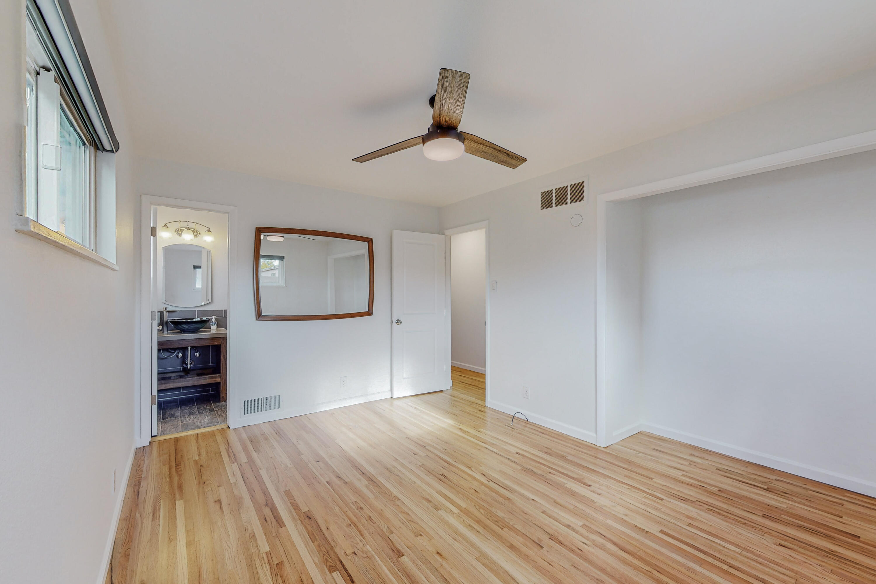 3608 Mary Ellen Street NE