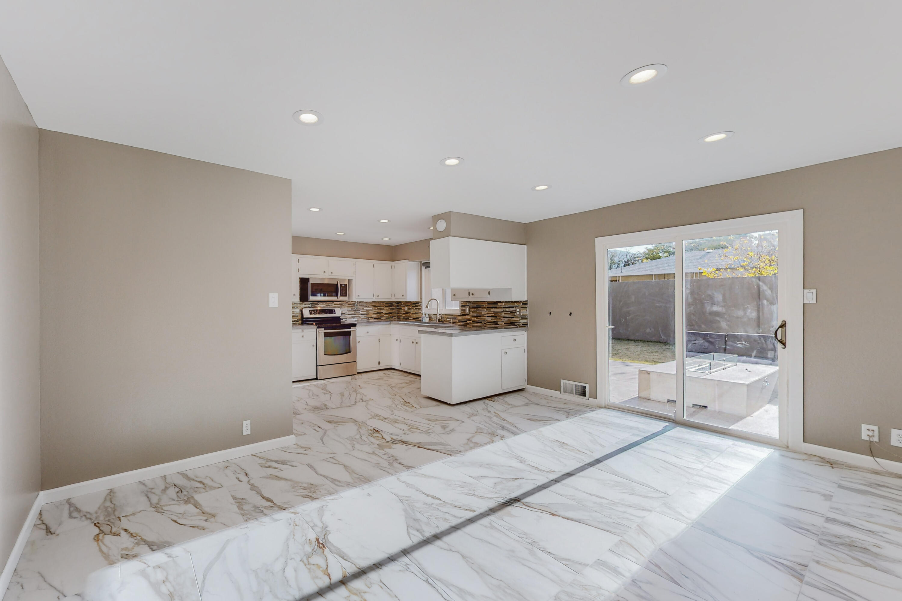 3608 Mary Ellen Street NE