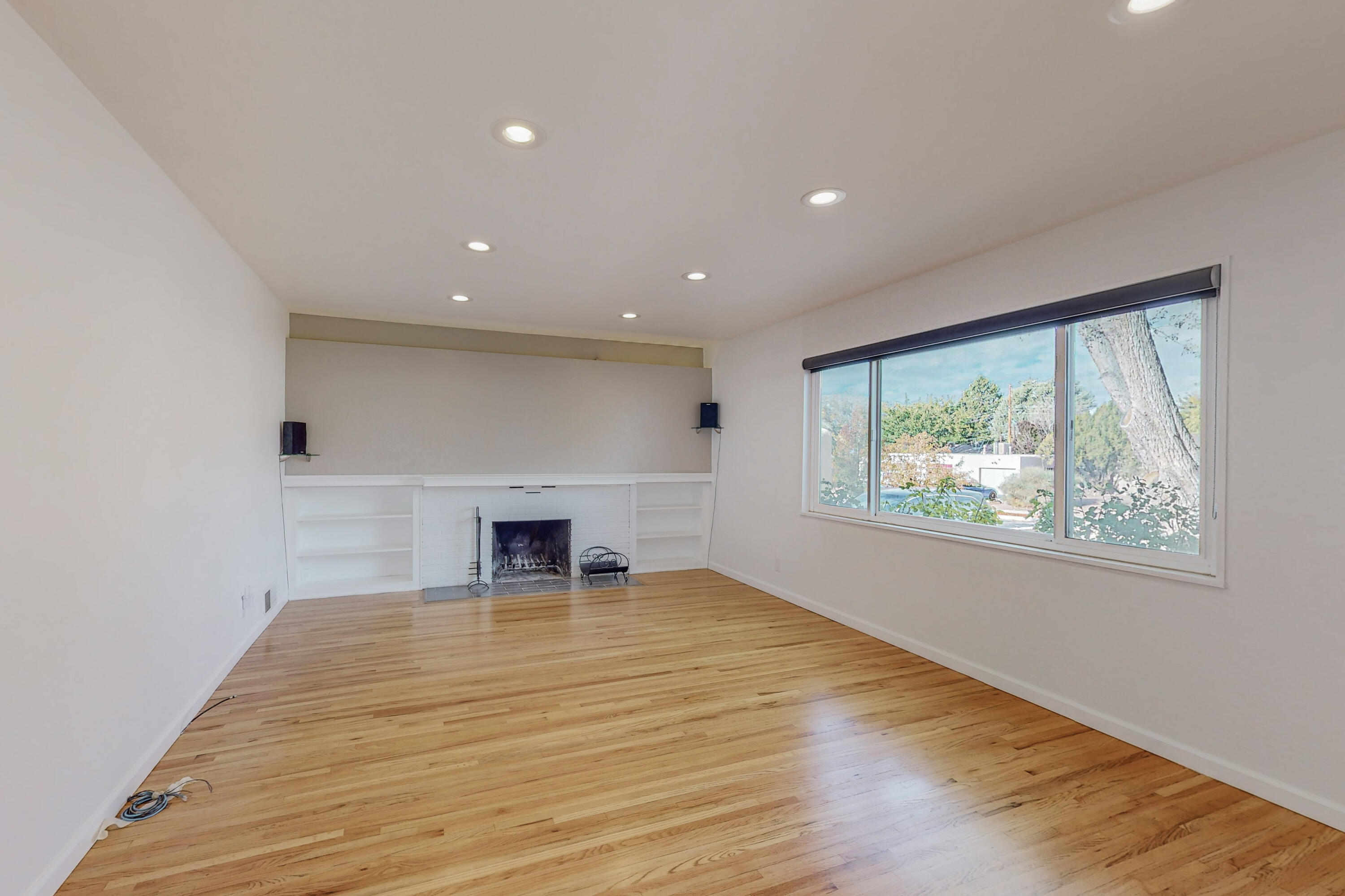 3608 Mary Ellen Street NE