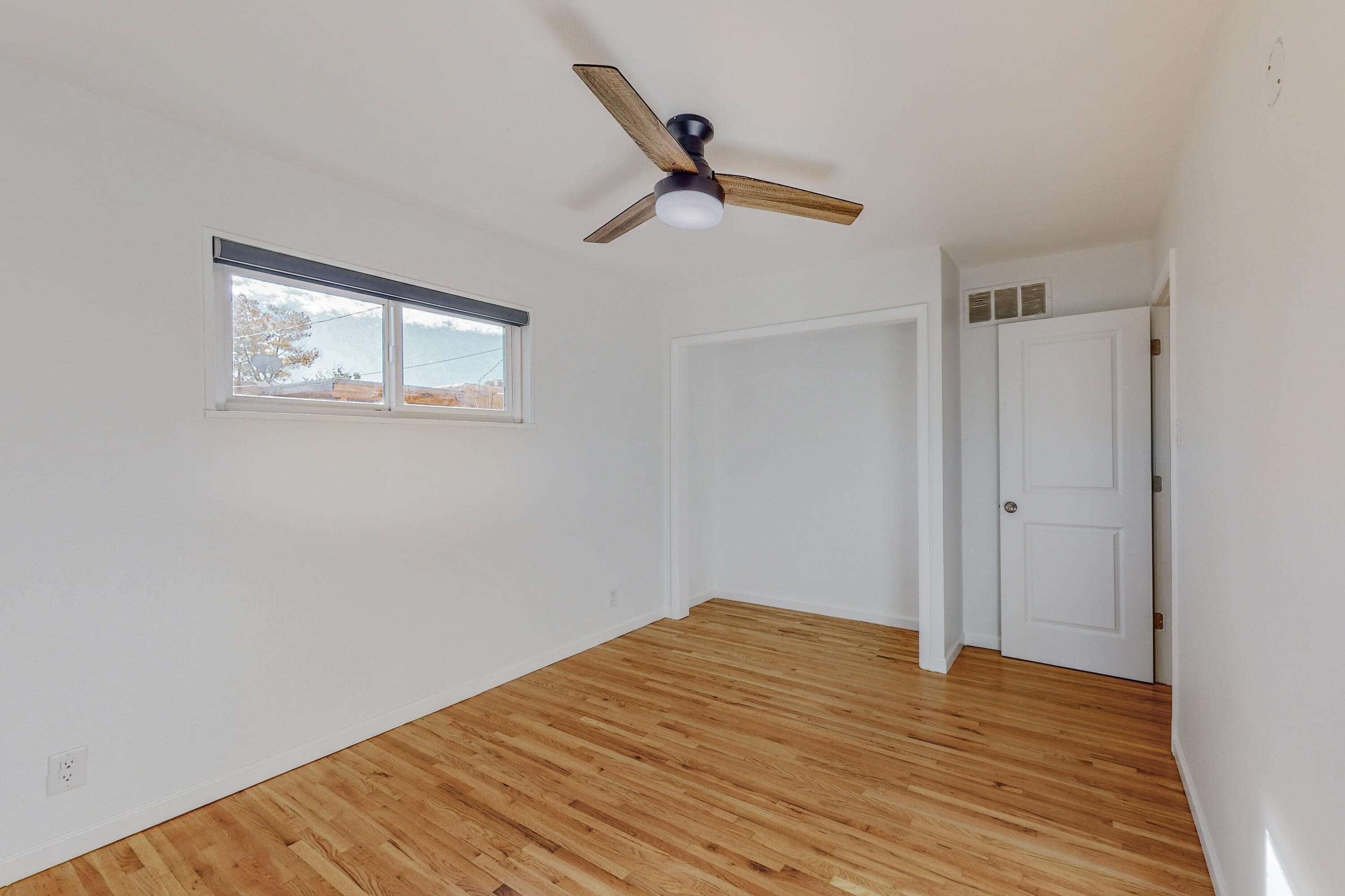 3608 Mary Ellen Street NE