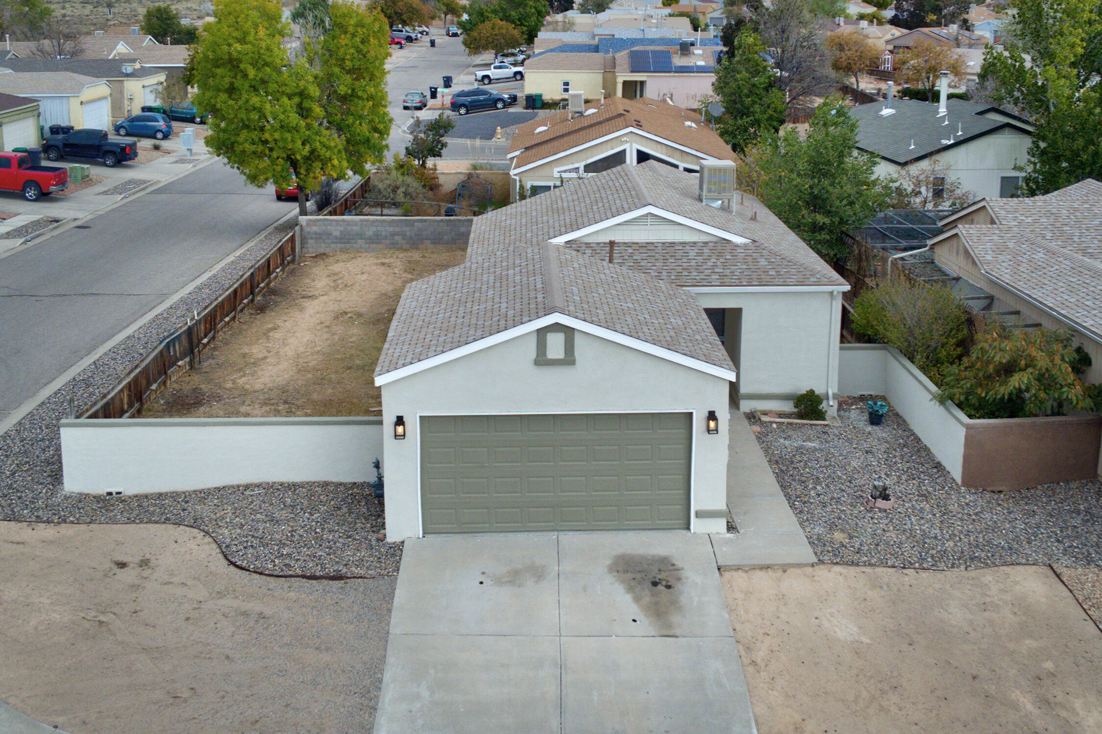 1047 SAND DUNE Road NE