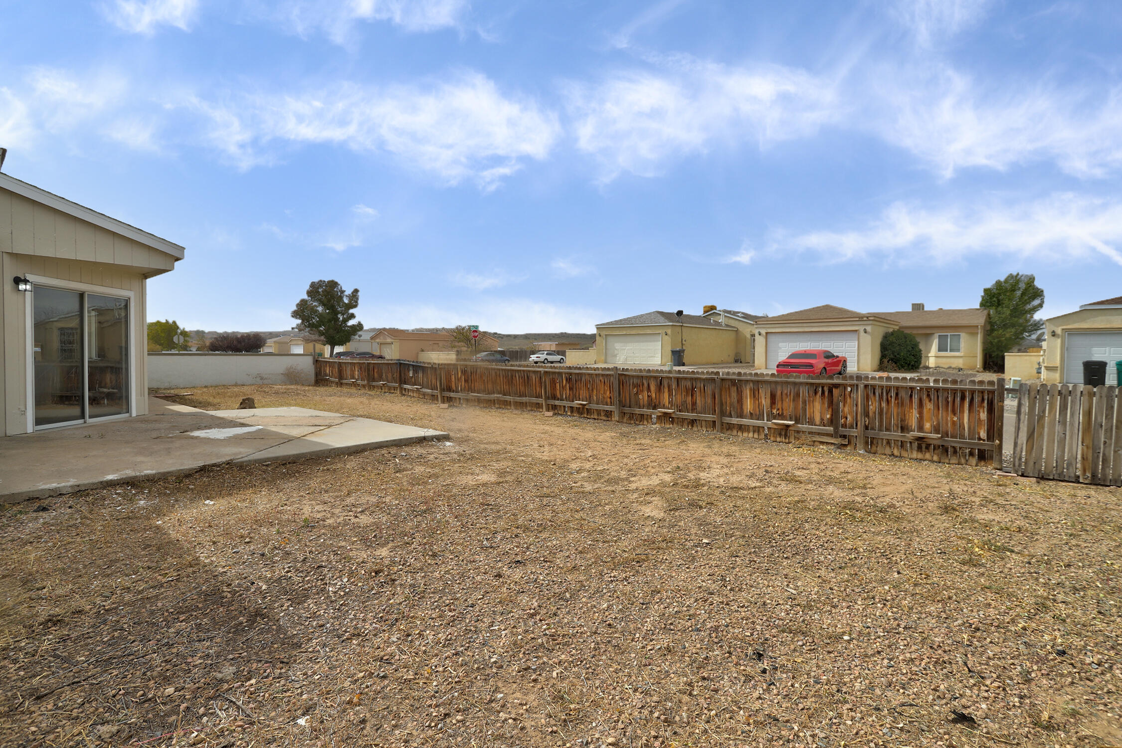 1047 SAND DUNE Road NE