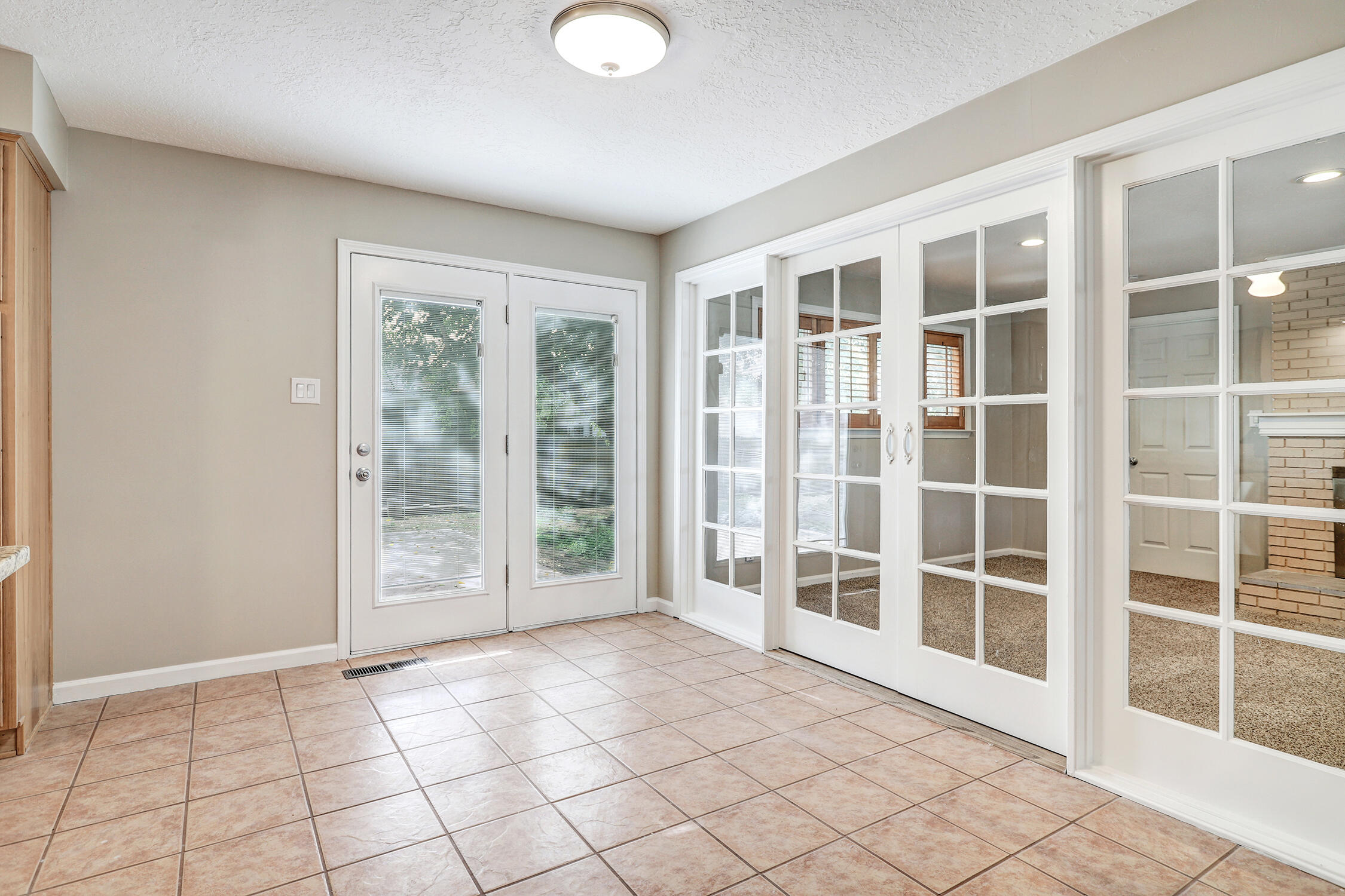 308 ENCHANTED VALLEY Road NW