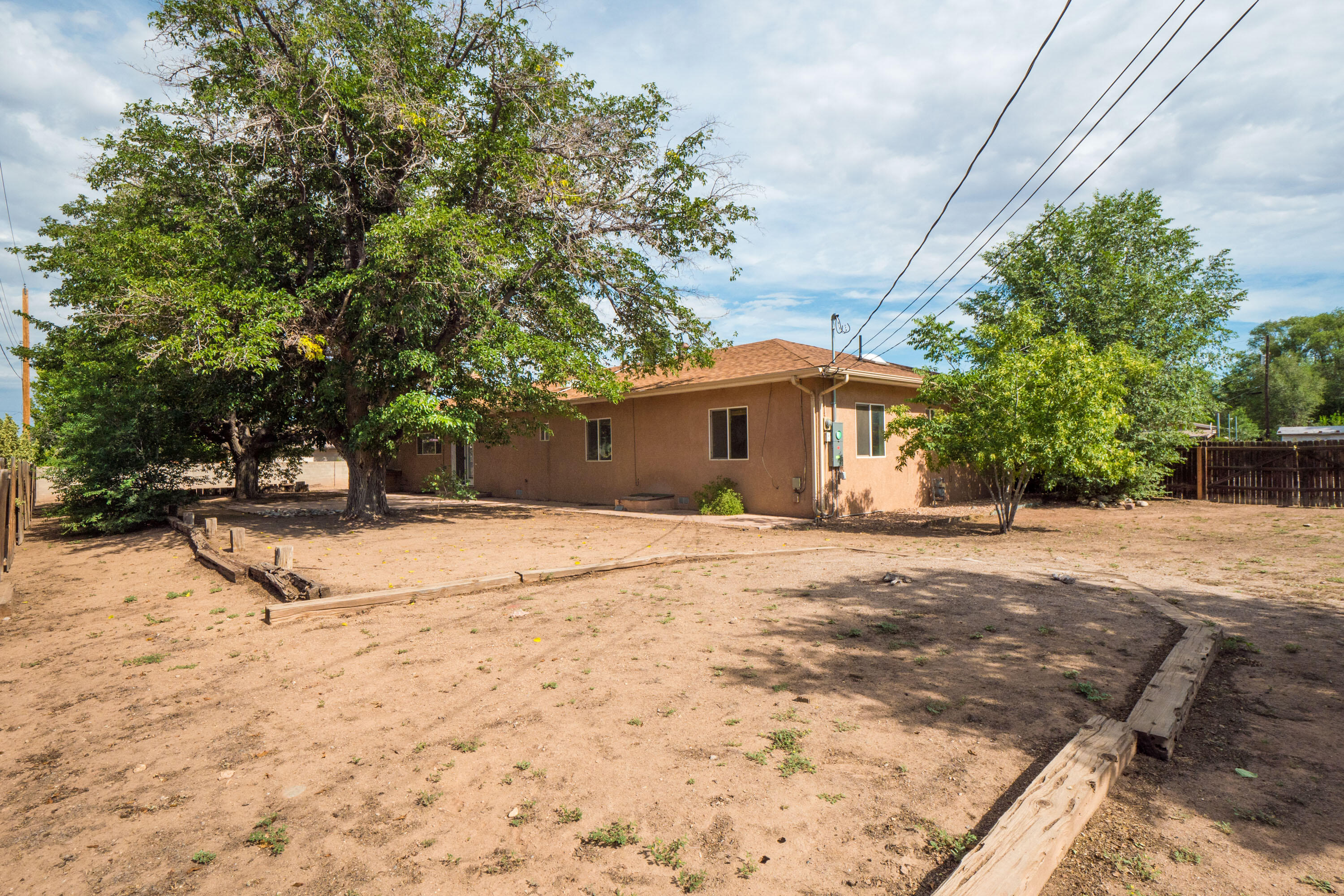 308 ENCHANTED VALLEY Road NW