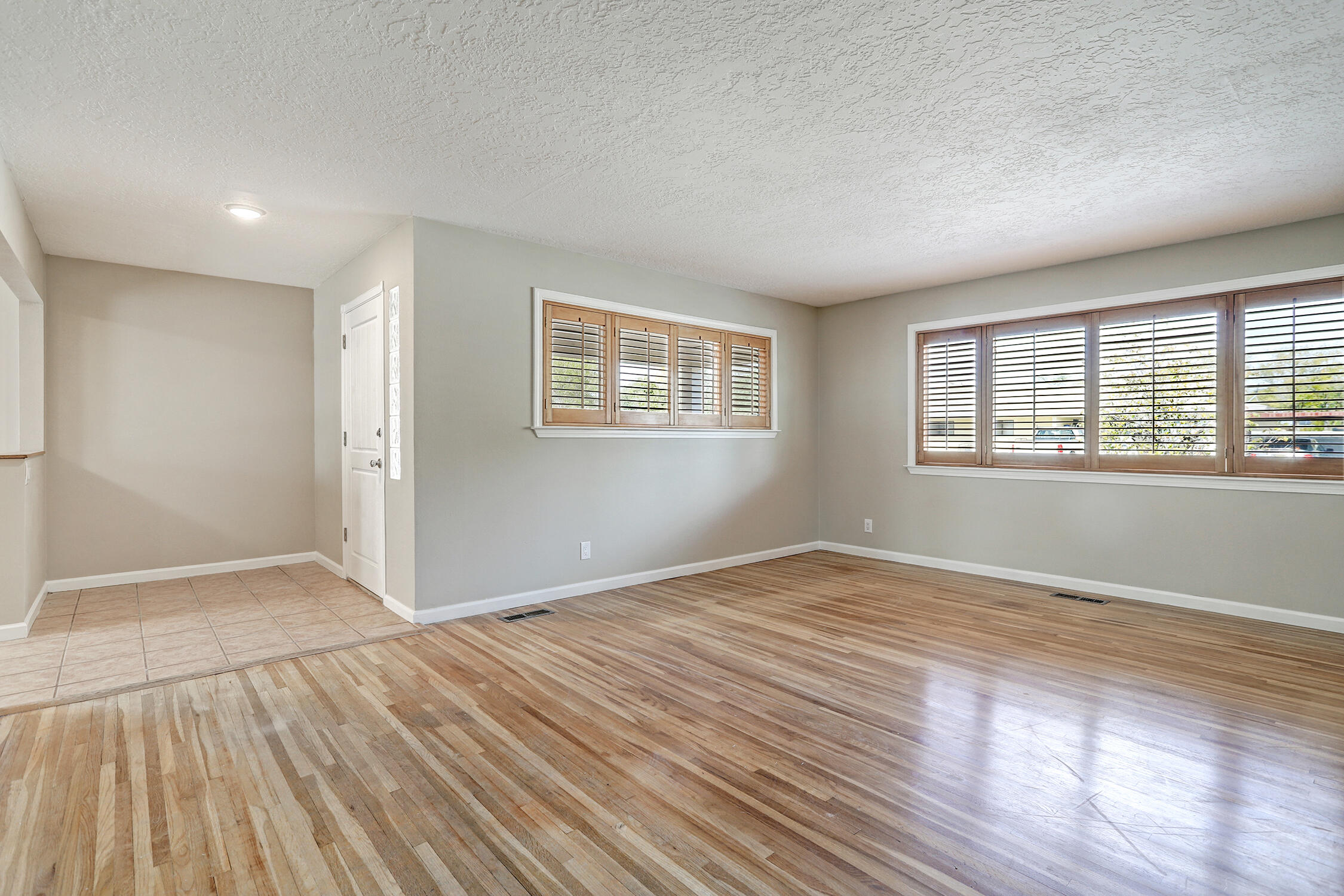 308 ENCHANTED VALLEY Road NW