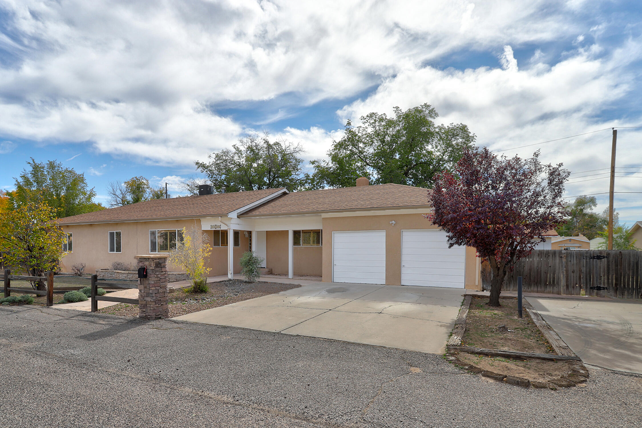 308 ENCHANTED VALLEY Road NW