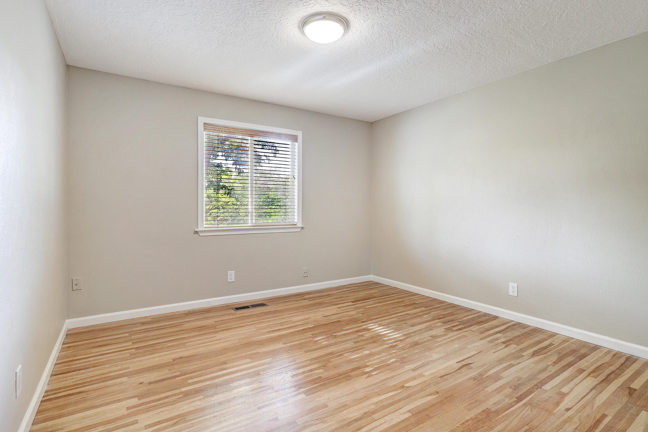308 ENCHANTED VALLEY Road NW