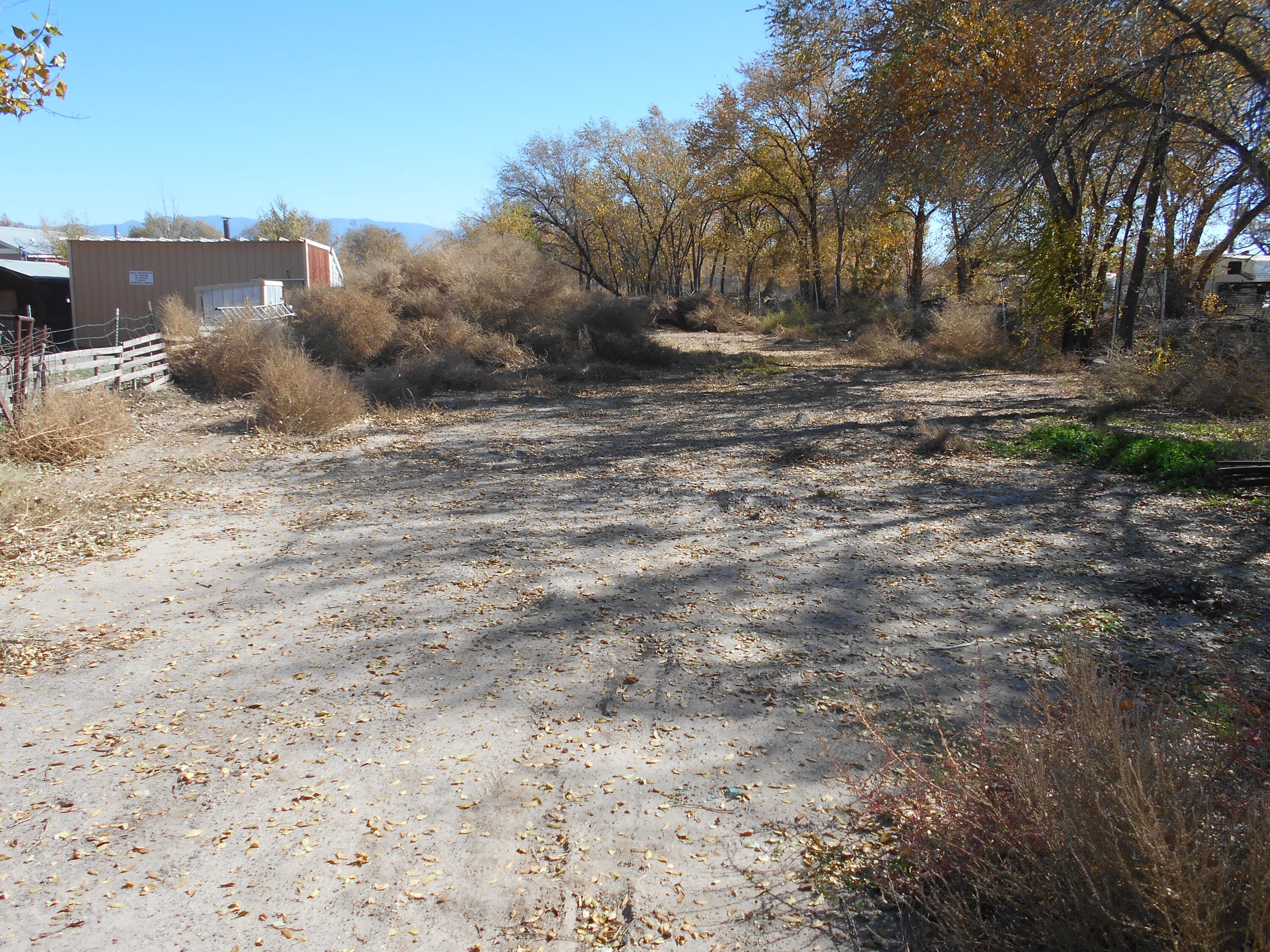 Jarales Road