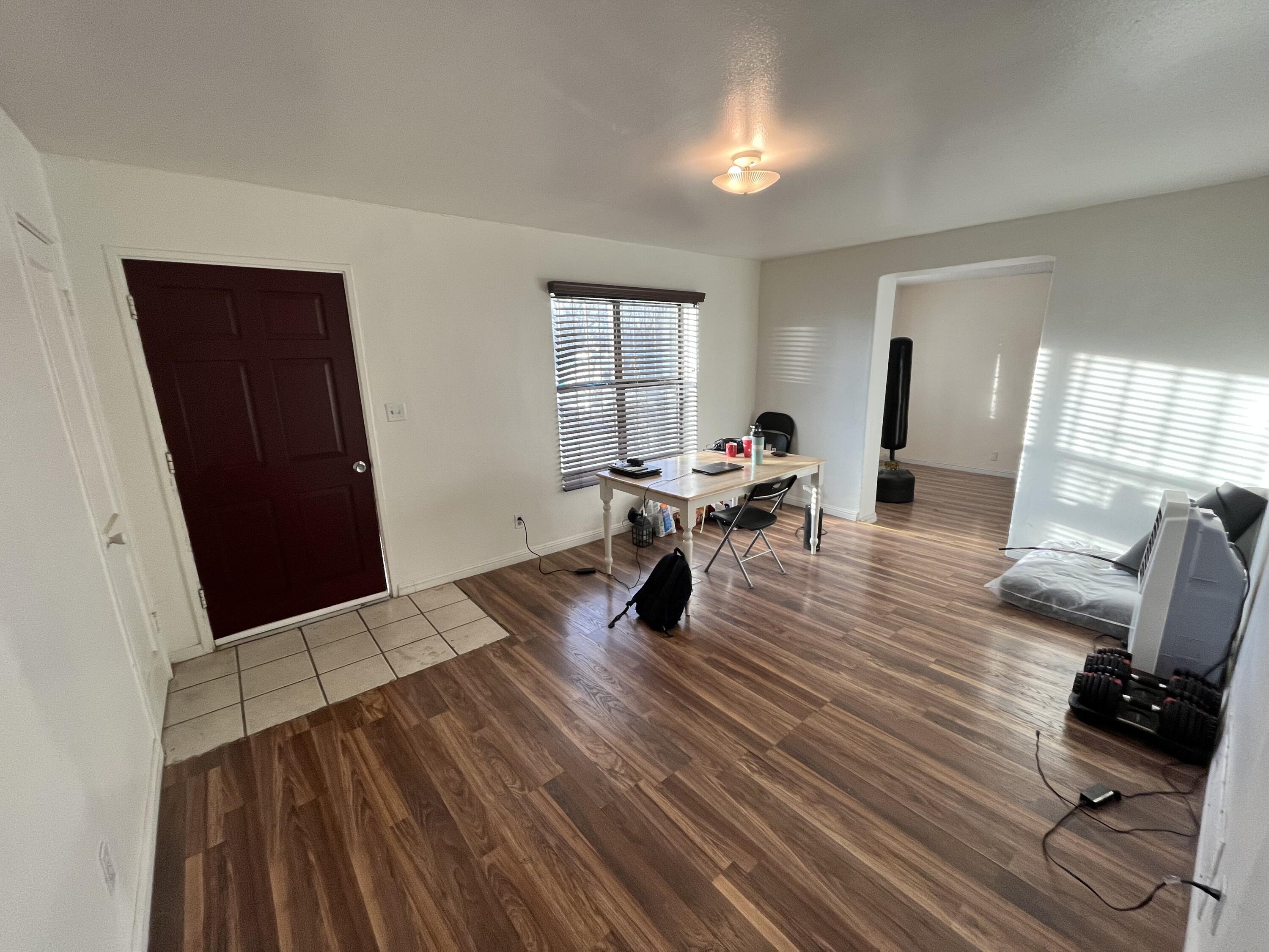 608 MADEIRA Drive SE