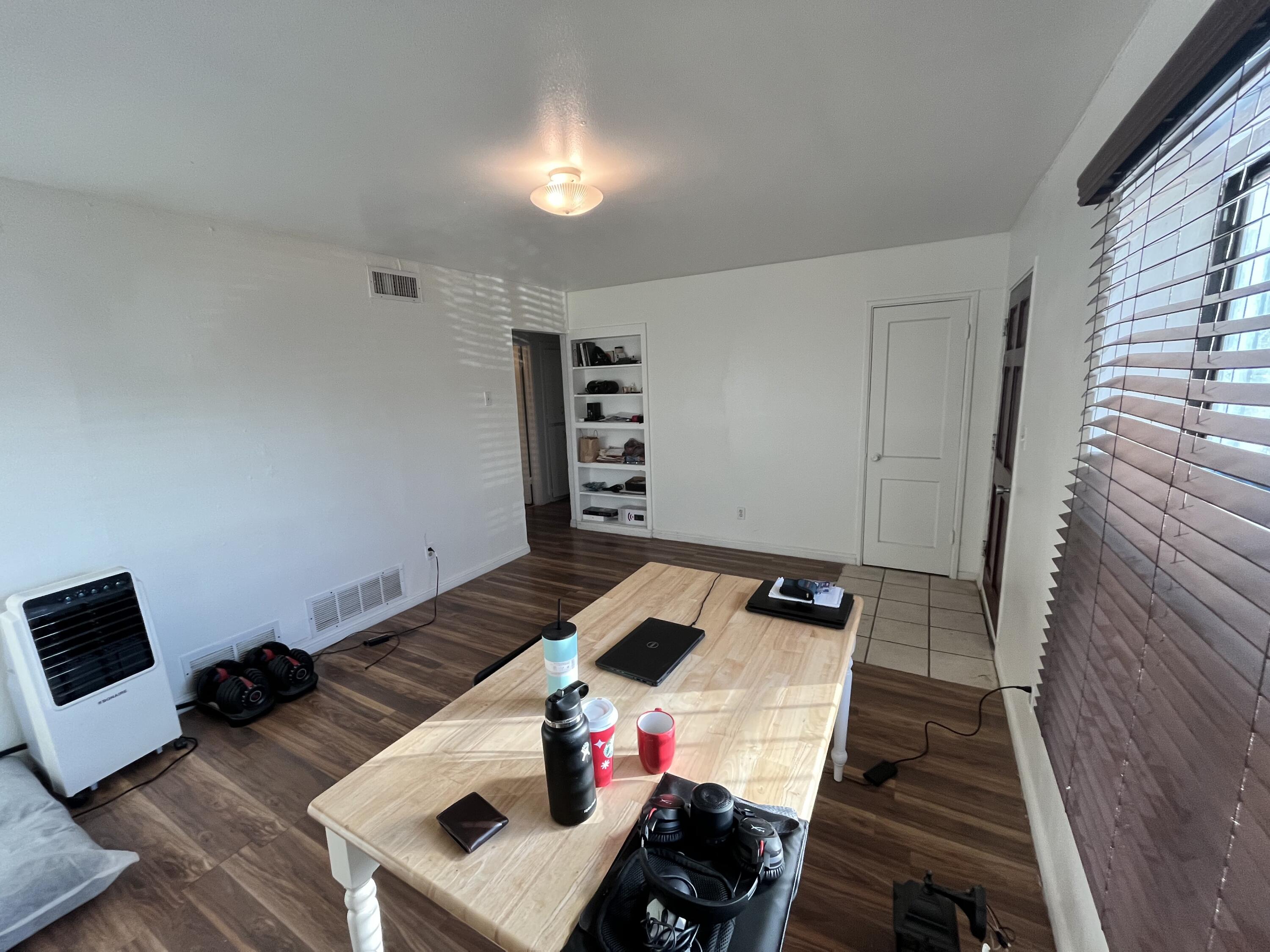 608 MADEIRA Drive SE