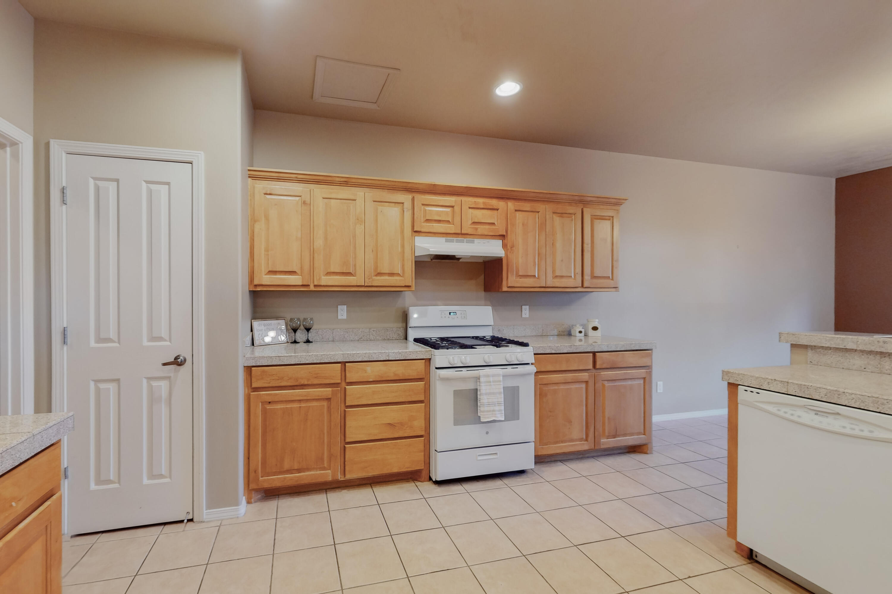 3505 AGUA SARCA Court NE
