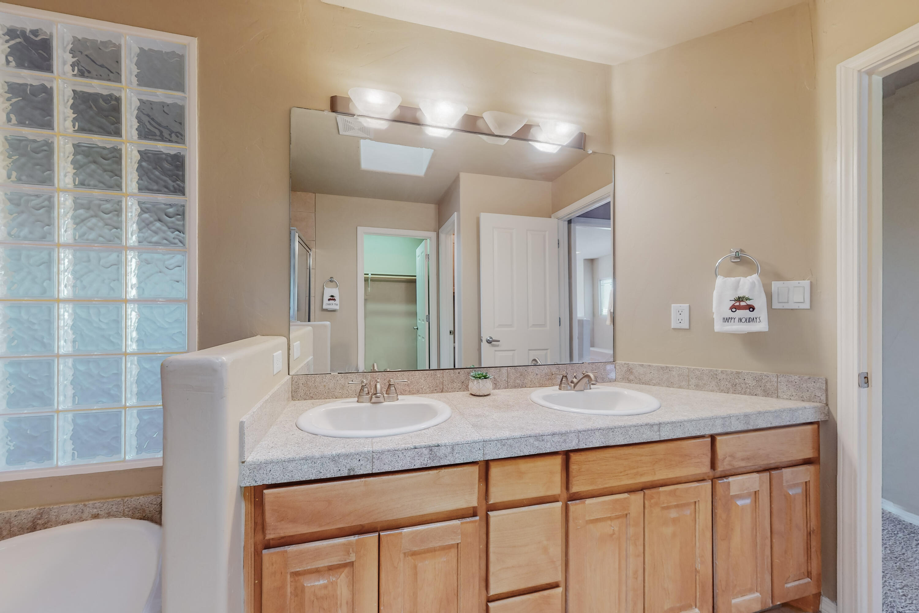 3505 AGUA SARCA Court NE