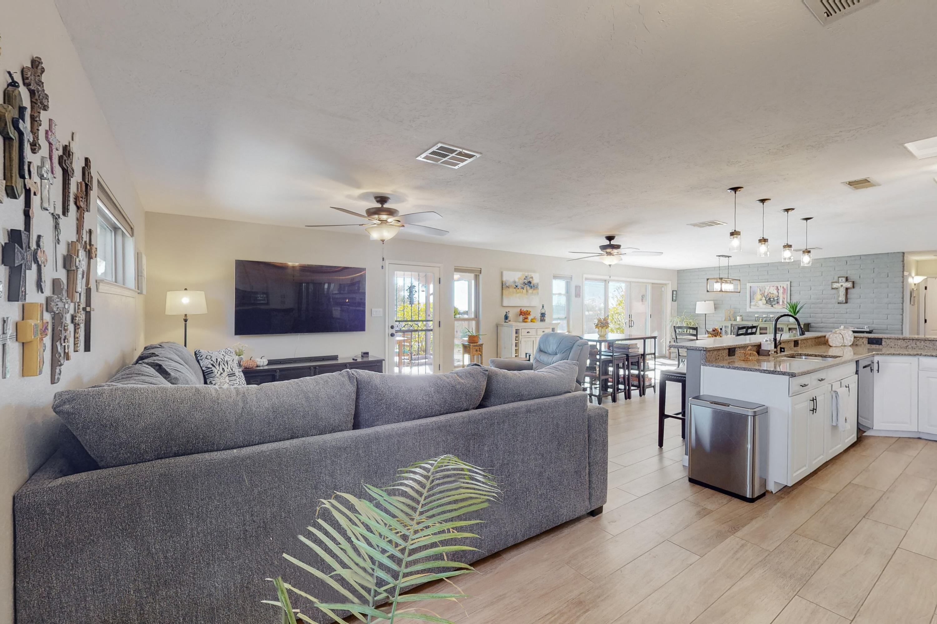 3218 May Circle SE