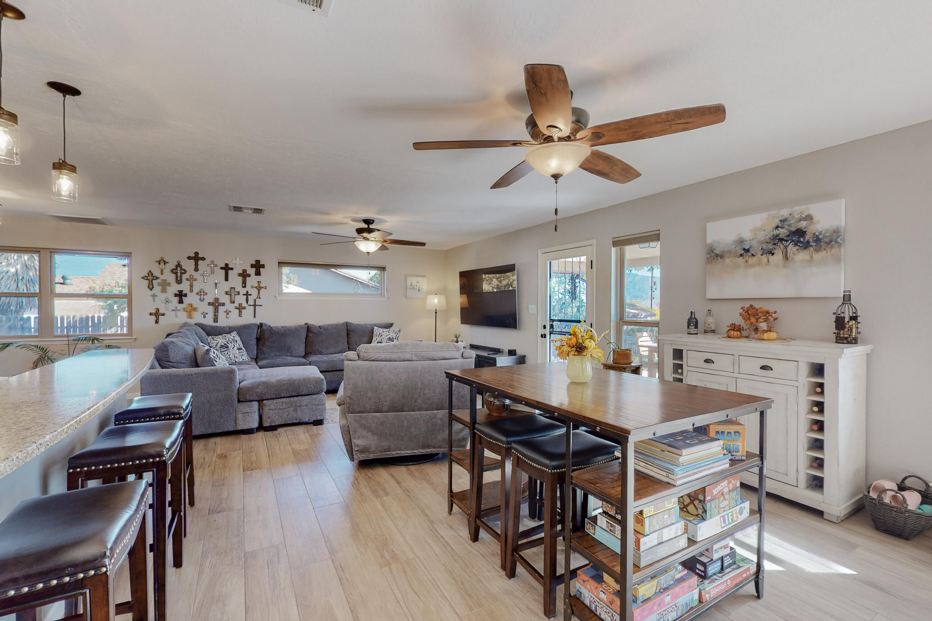 3218 May Circle SE