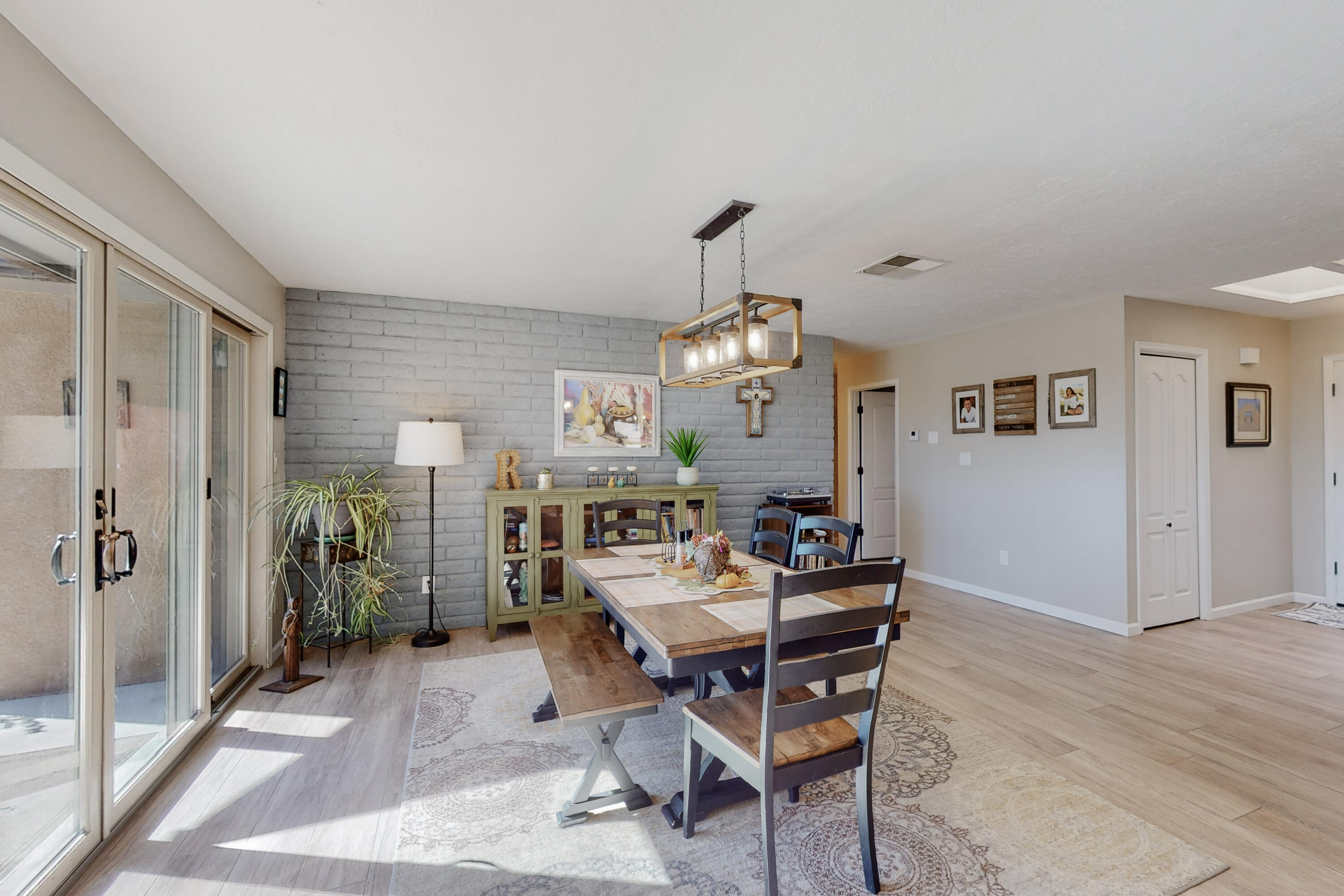 3218 May Circle SE