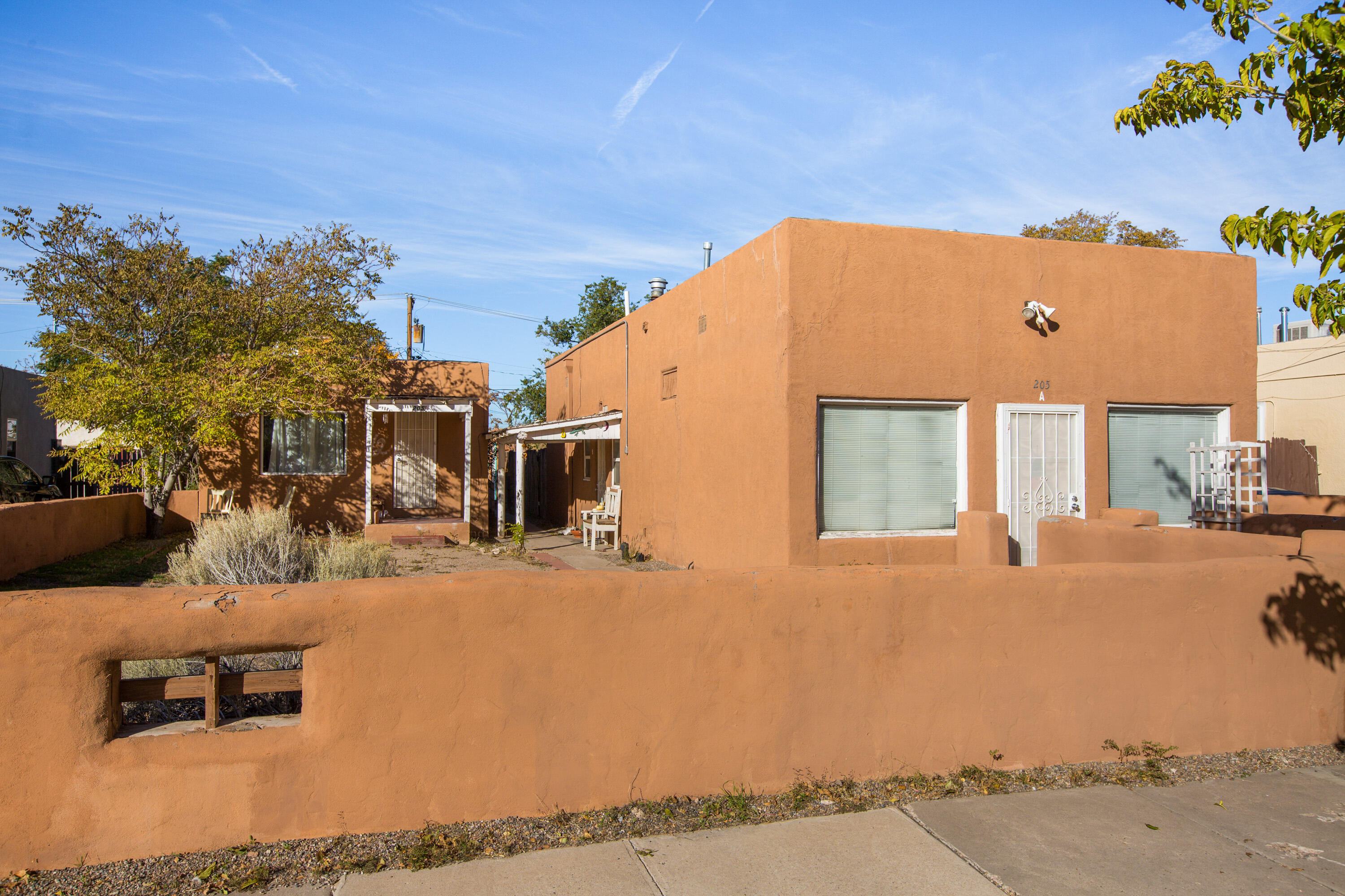 205 STANFORD Drive SE