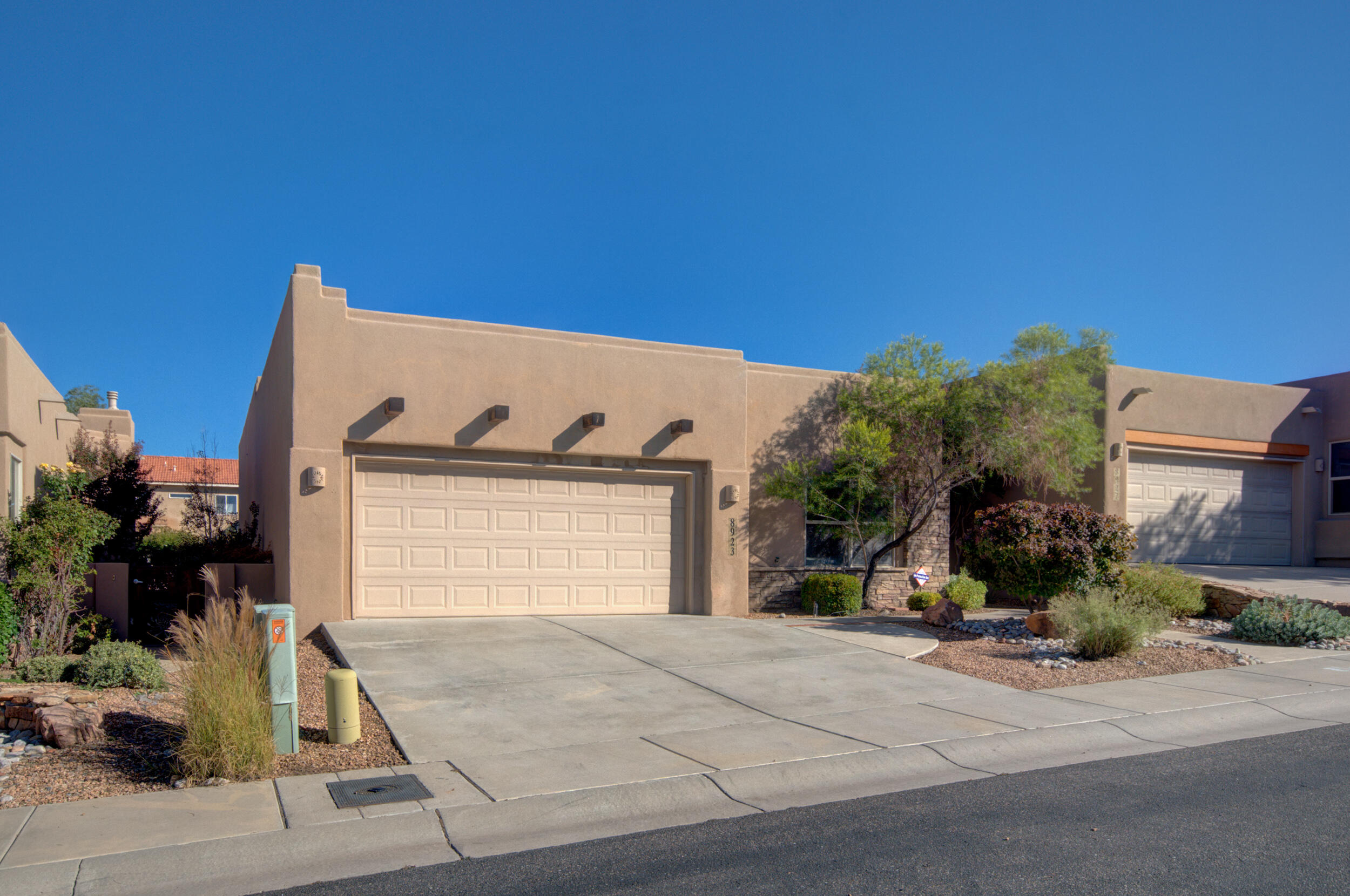 8923 DESERT FOX Way NE
