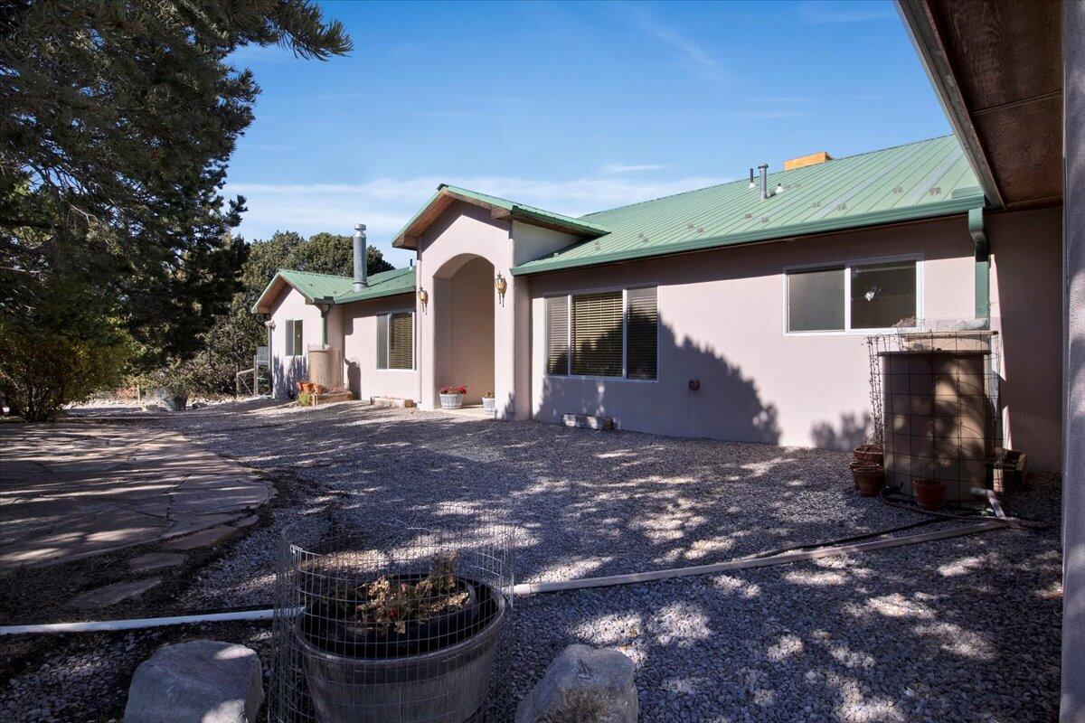 59 EASTRIDGE Road