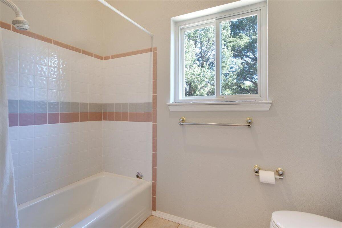 59 EASTRIDGE Road