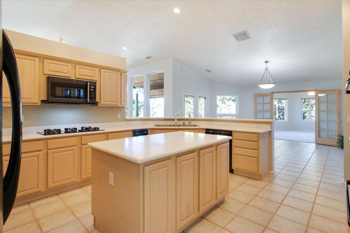 59 EASTRIDGE Road