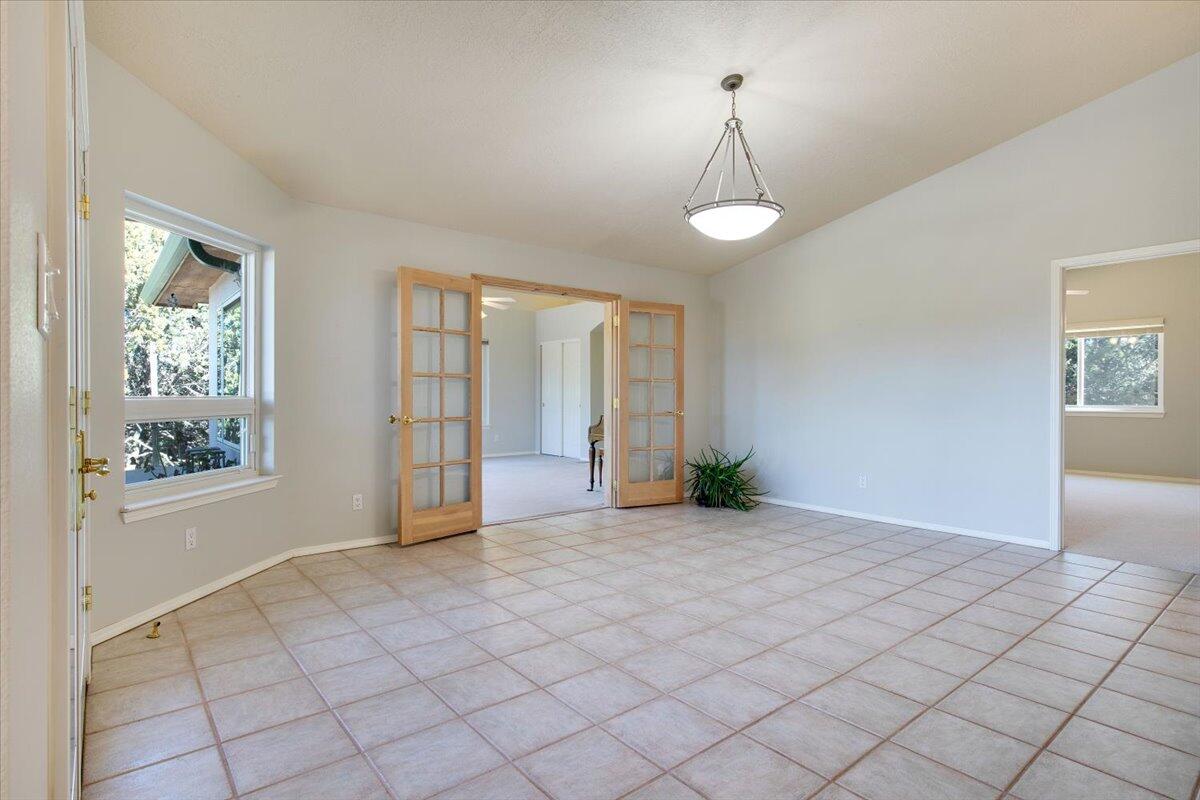 59 EASTRIDGE Road