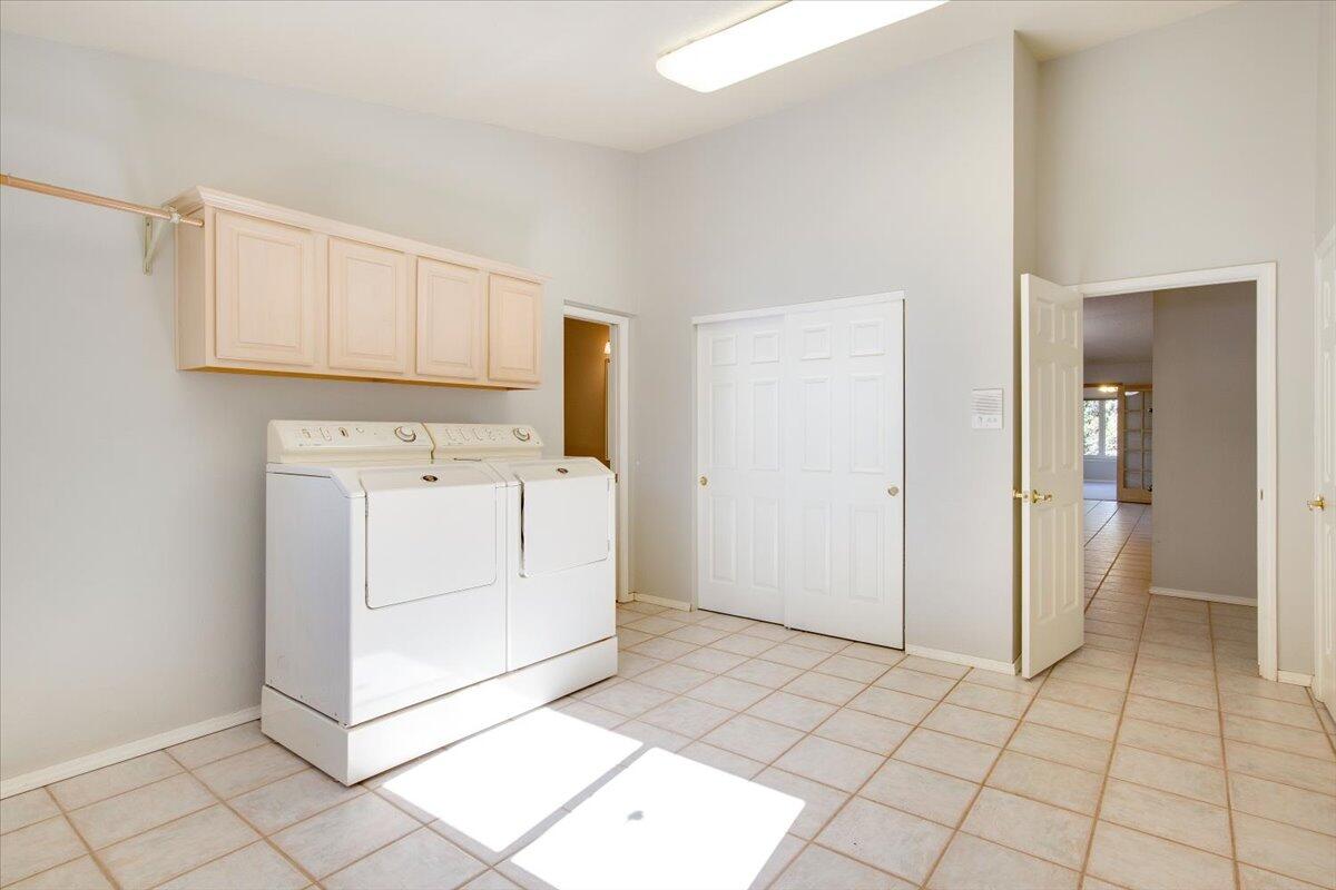 59 EASTRIDGE Road