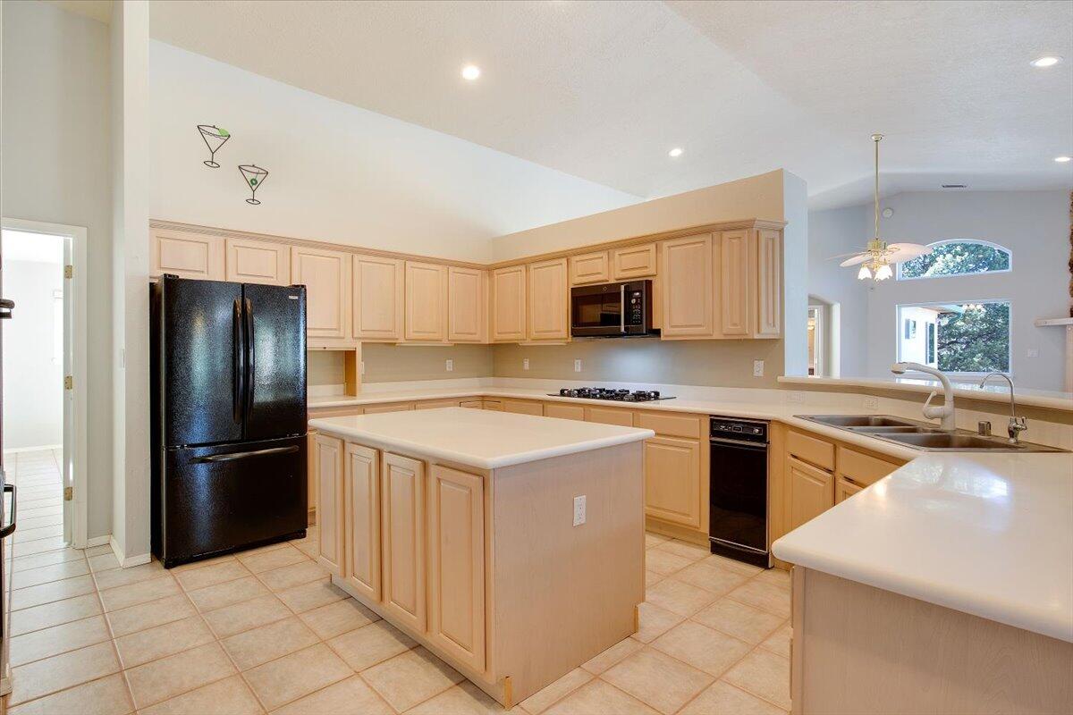 59 EASTRIDGE Road