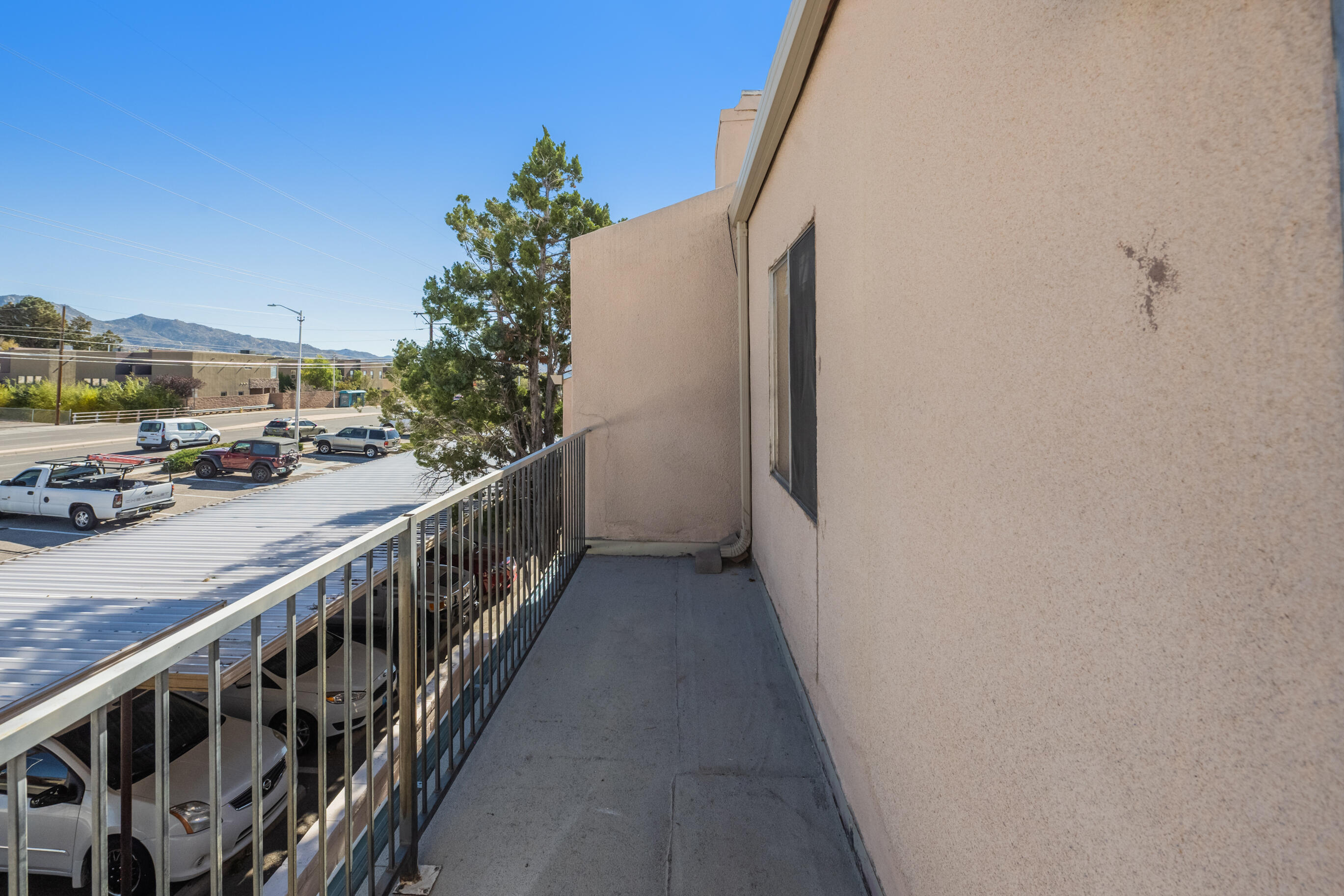 3501 JUAN TABO Boulevard NE Unit: B6