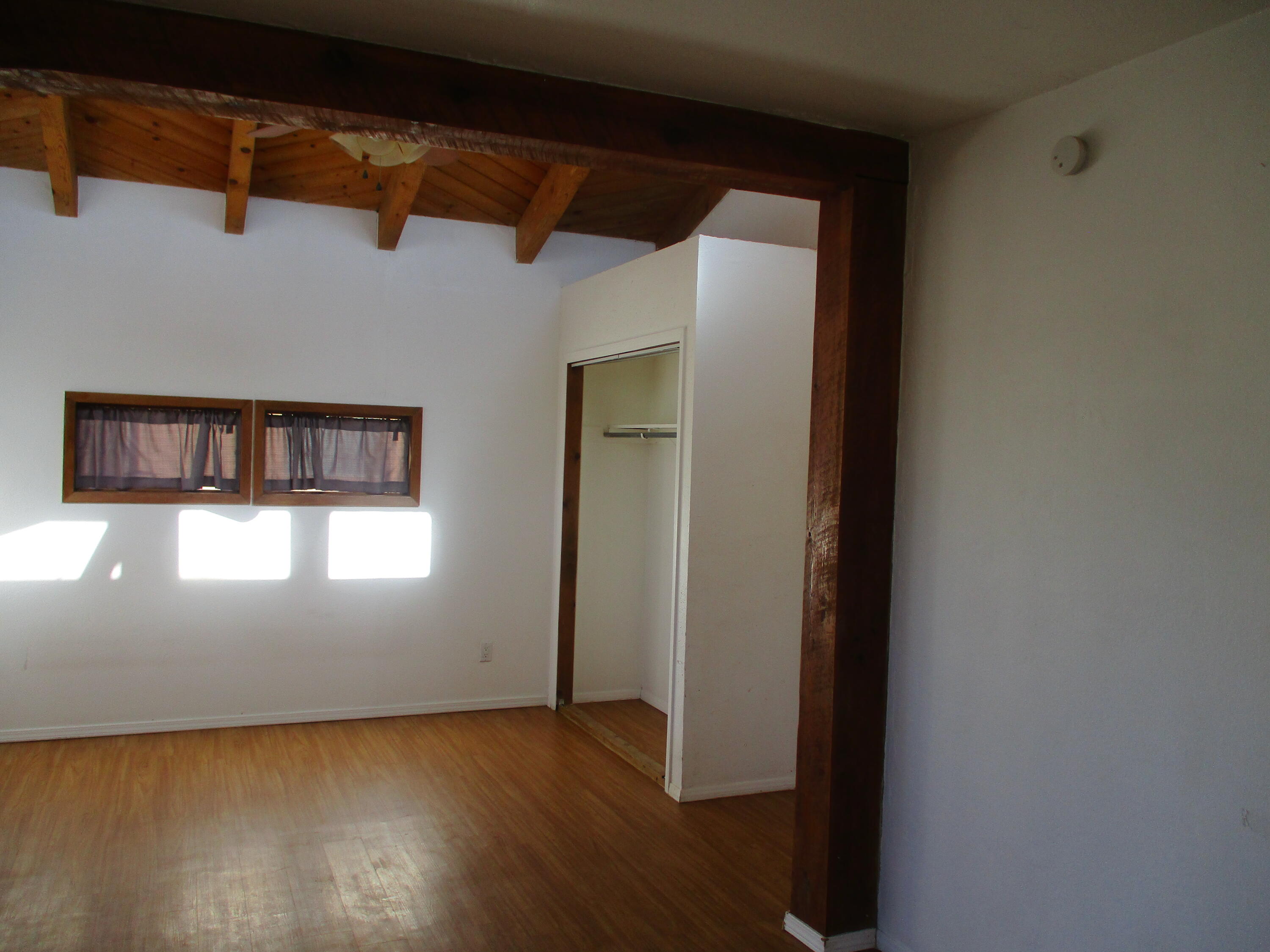 2407 La Veta Drive