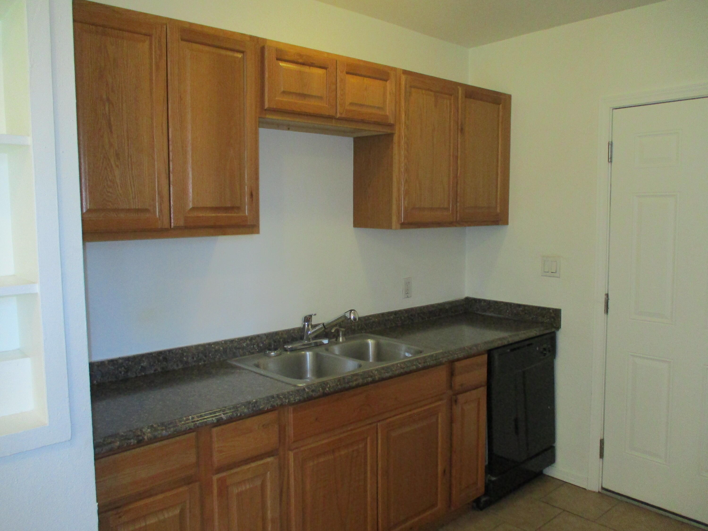 2407 La Veta Drive