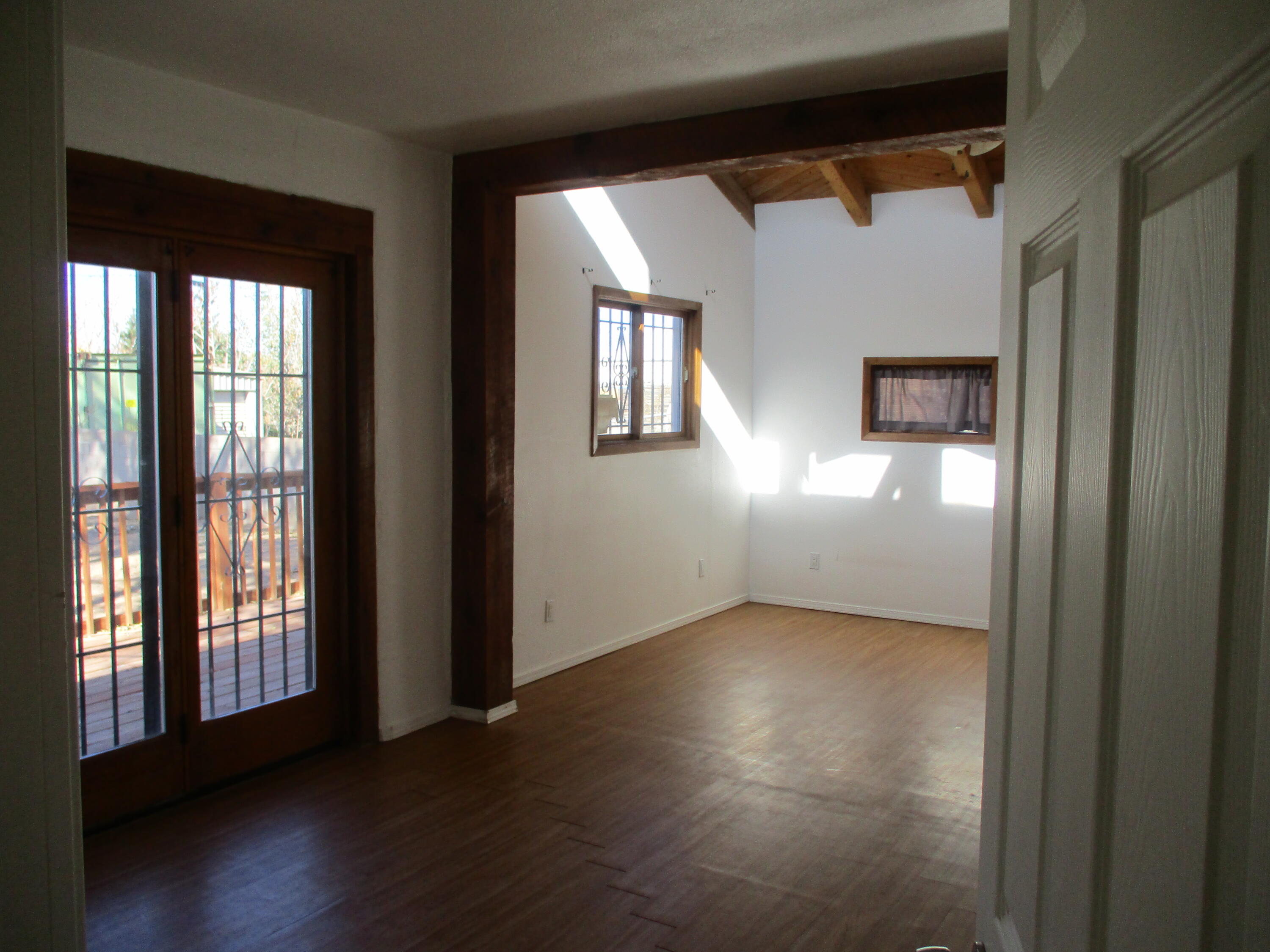 2407 La Veta Drive