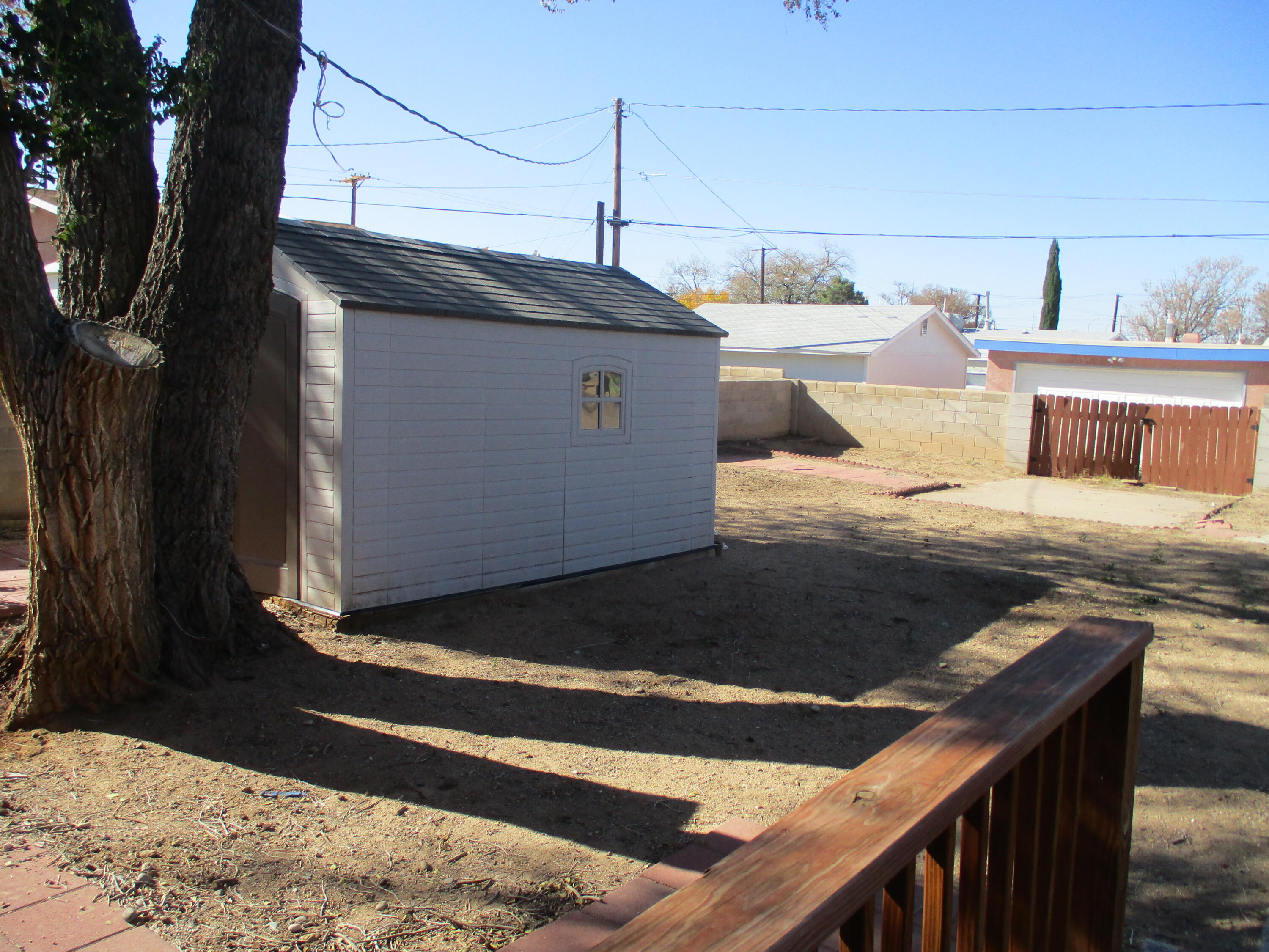 2407 La Veta Drive