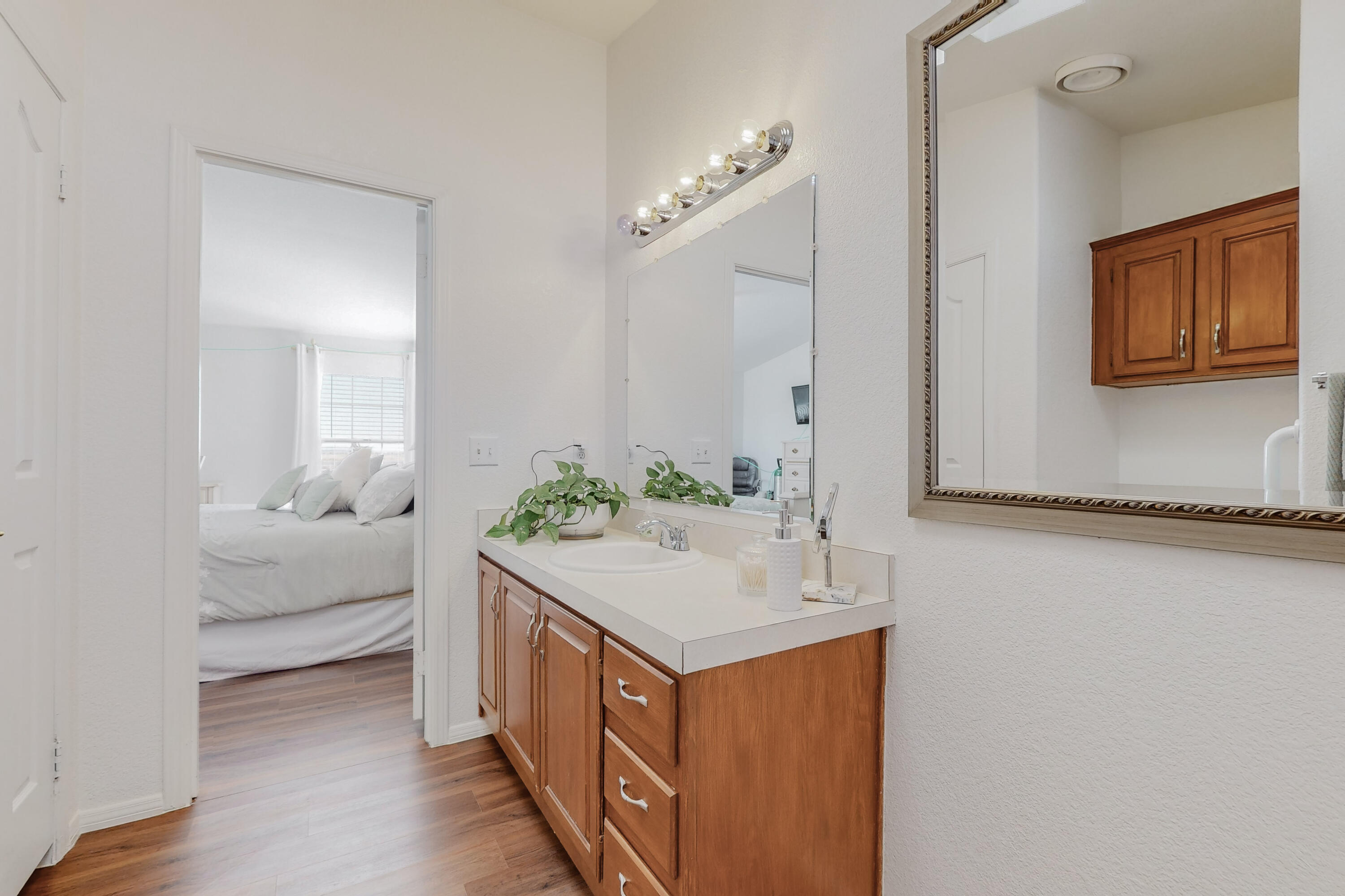 11 GRAND Street Unit: 1