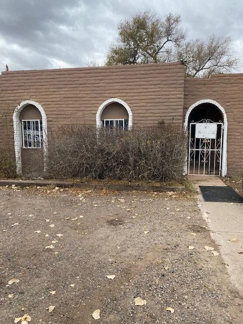 4025 ISLETA Boulevard SW