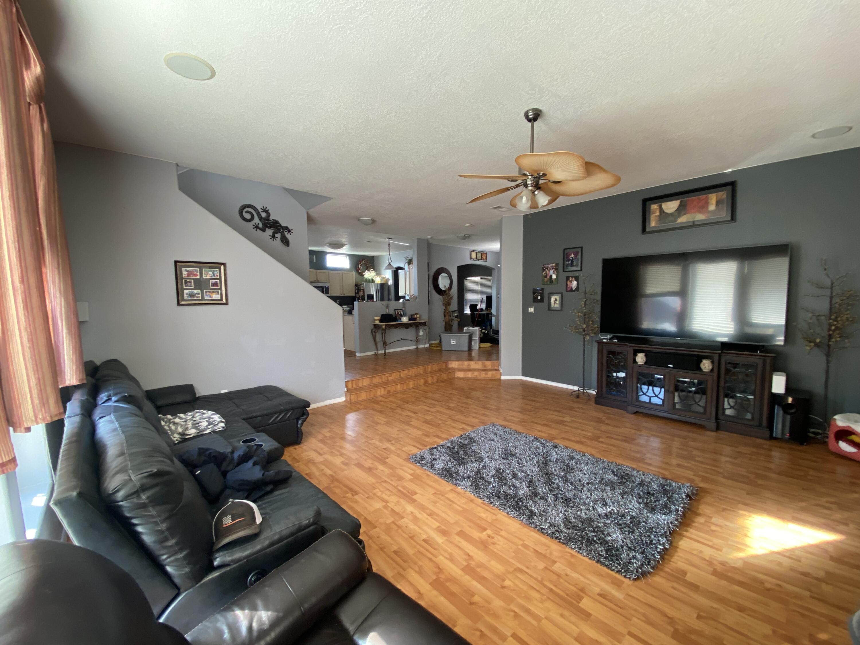 524 Winema Court SE