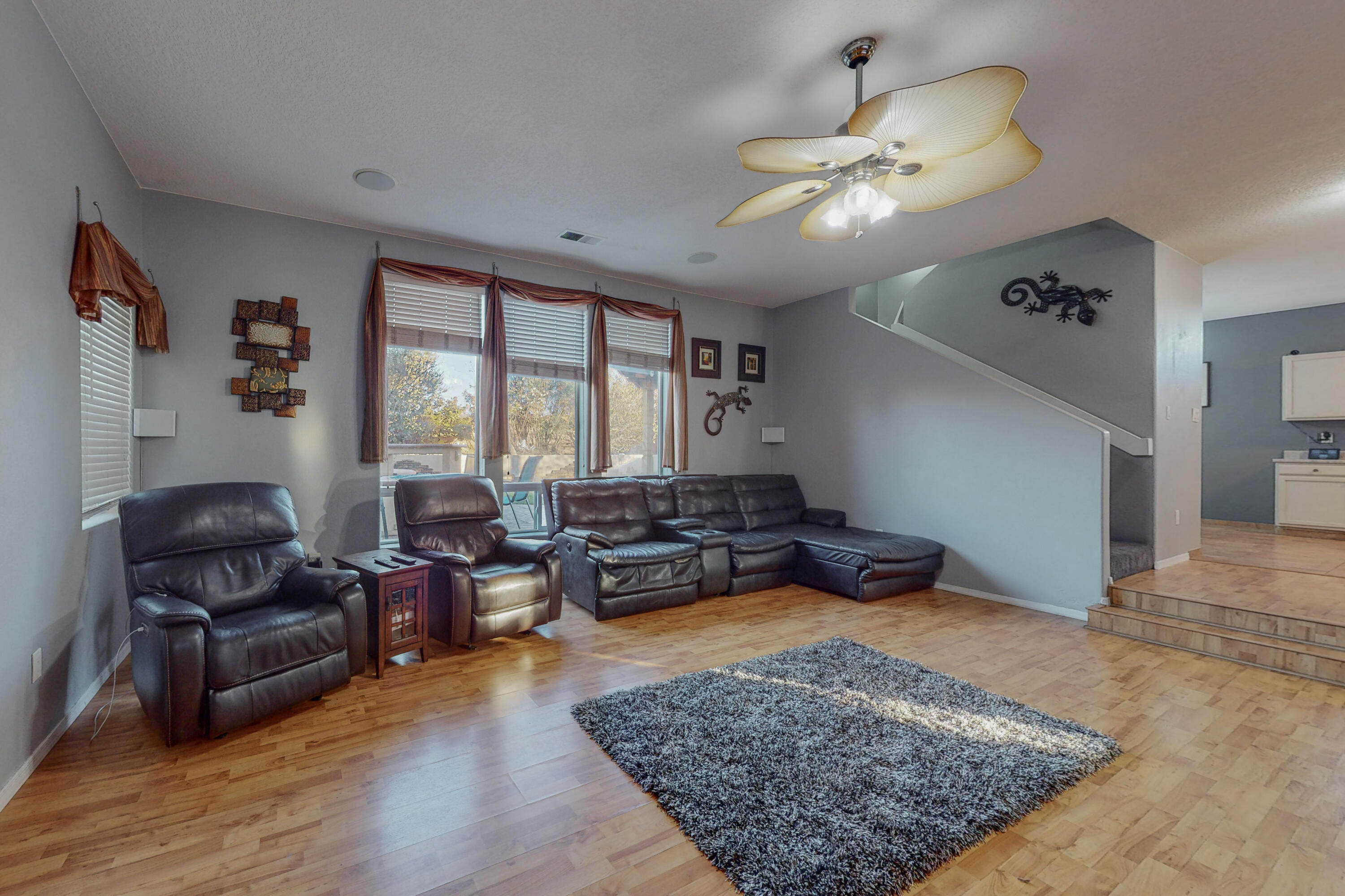 524 Winema Court SE