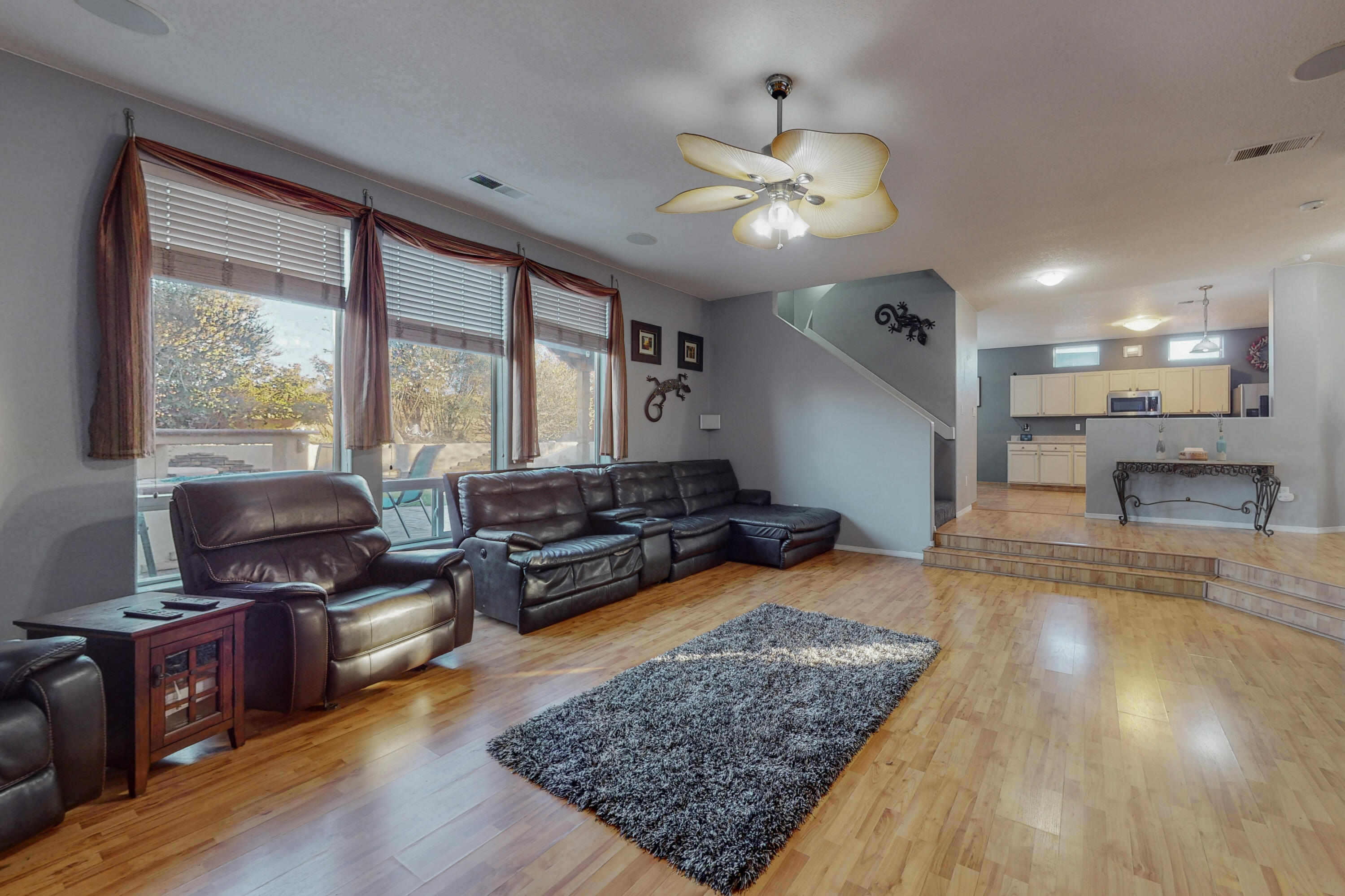 524 Winema Court SE