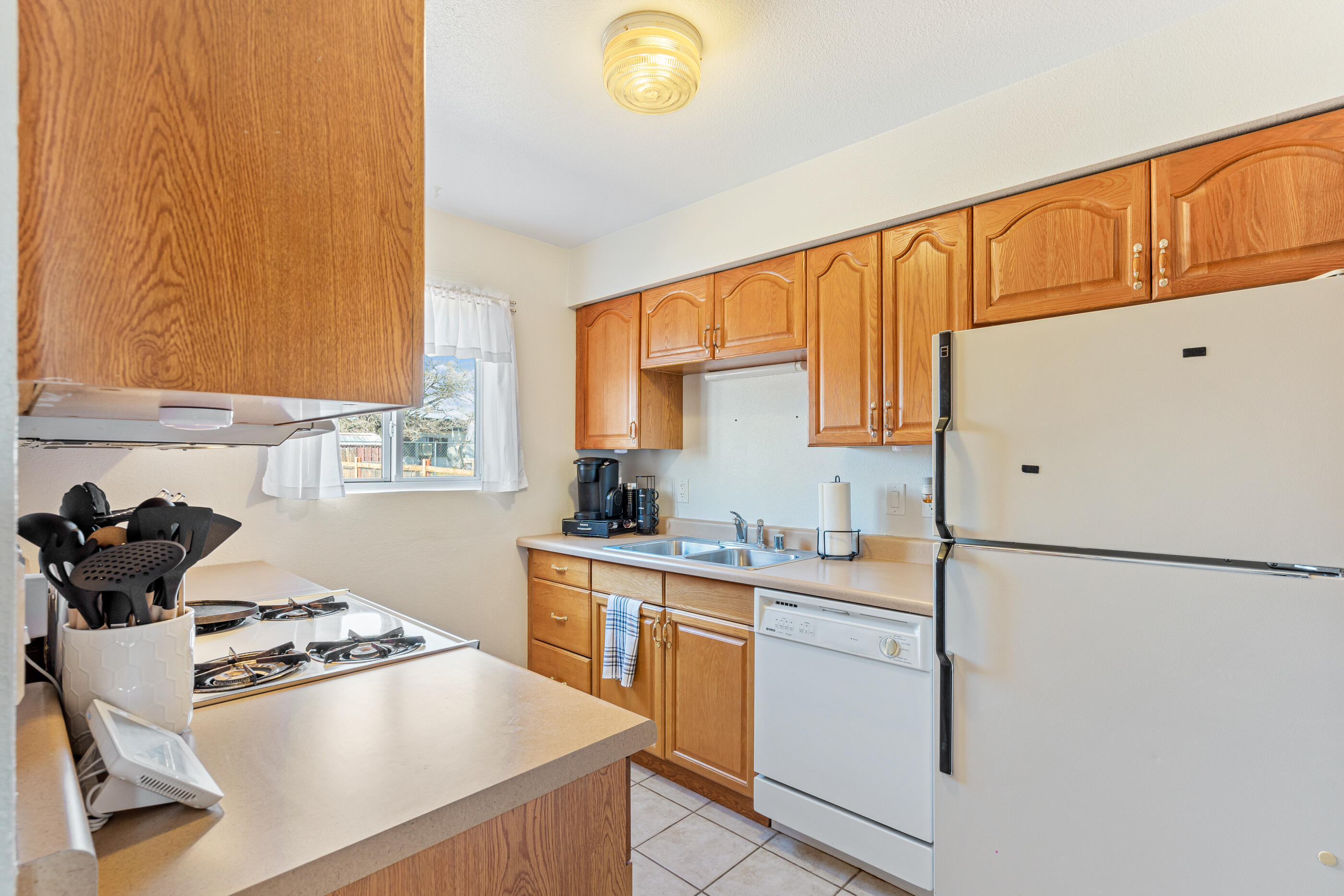 705 OREJA DE ORO Drive SE