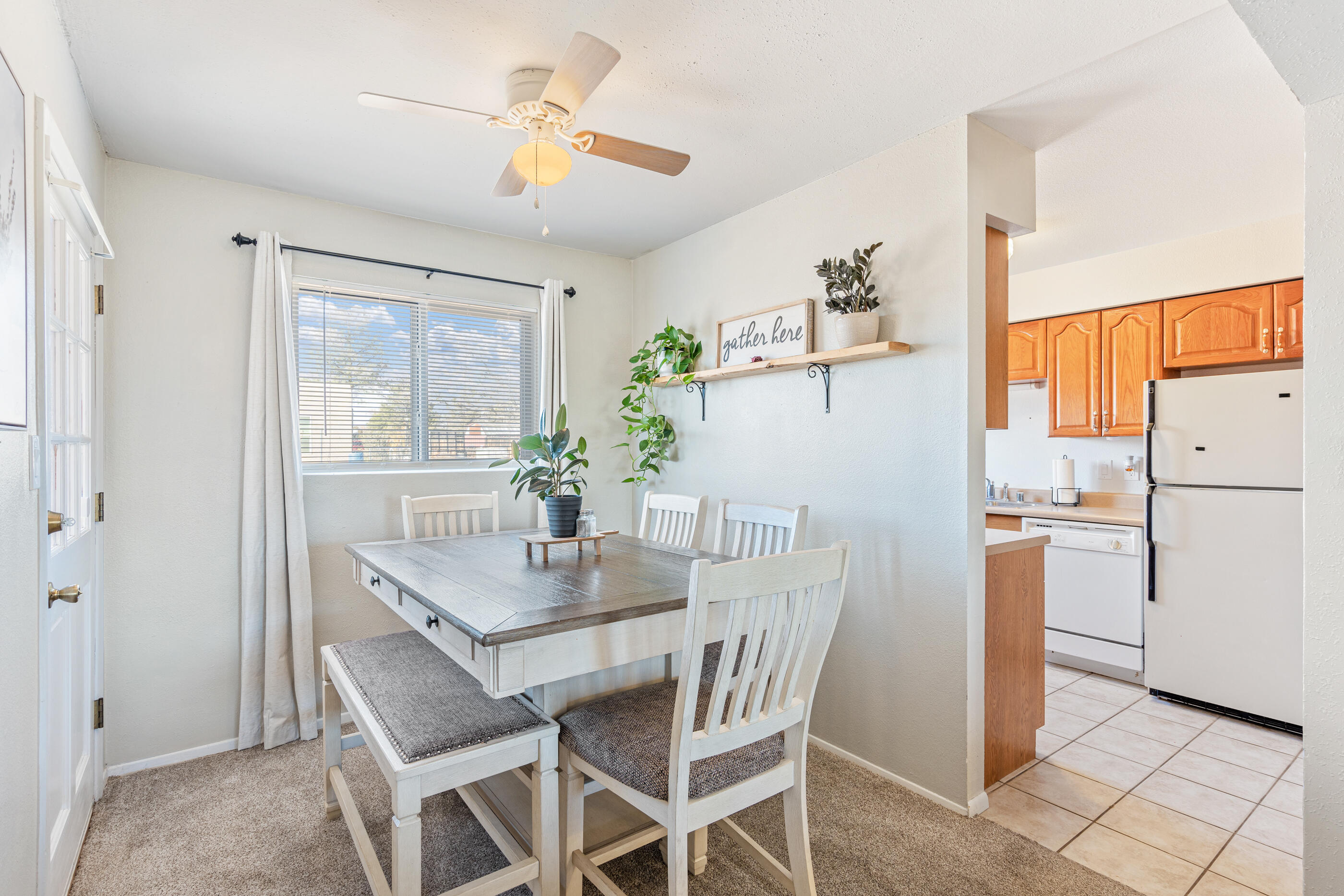 705 OREJA DE ORO Drive SE