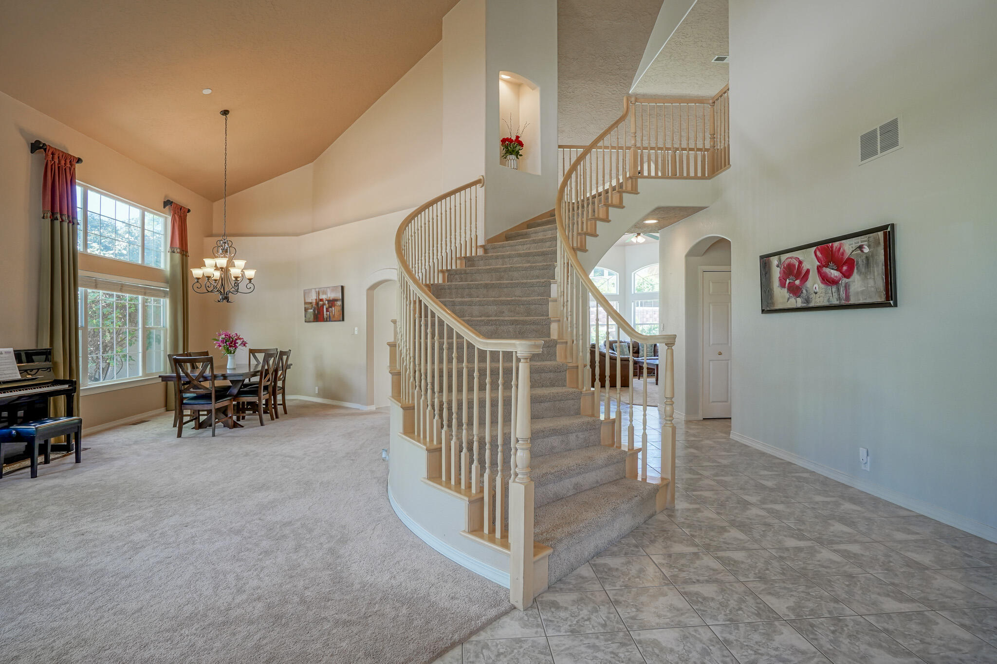 12050 DUSTY ROSE Road NE