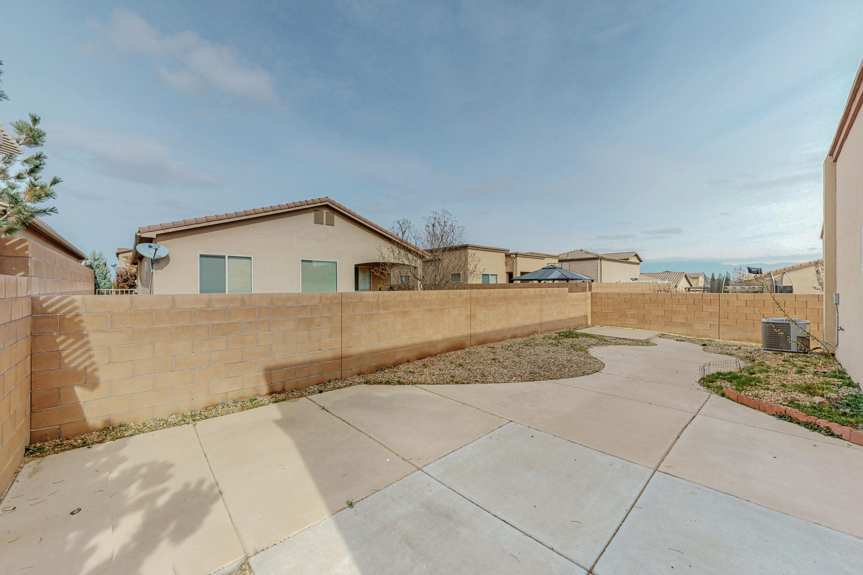 8623 Mock Heather Road NW