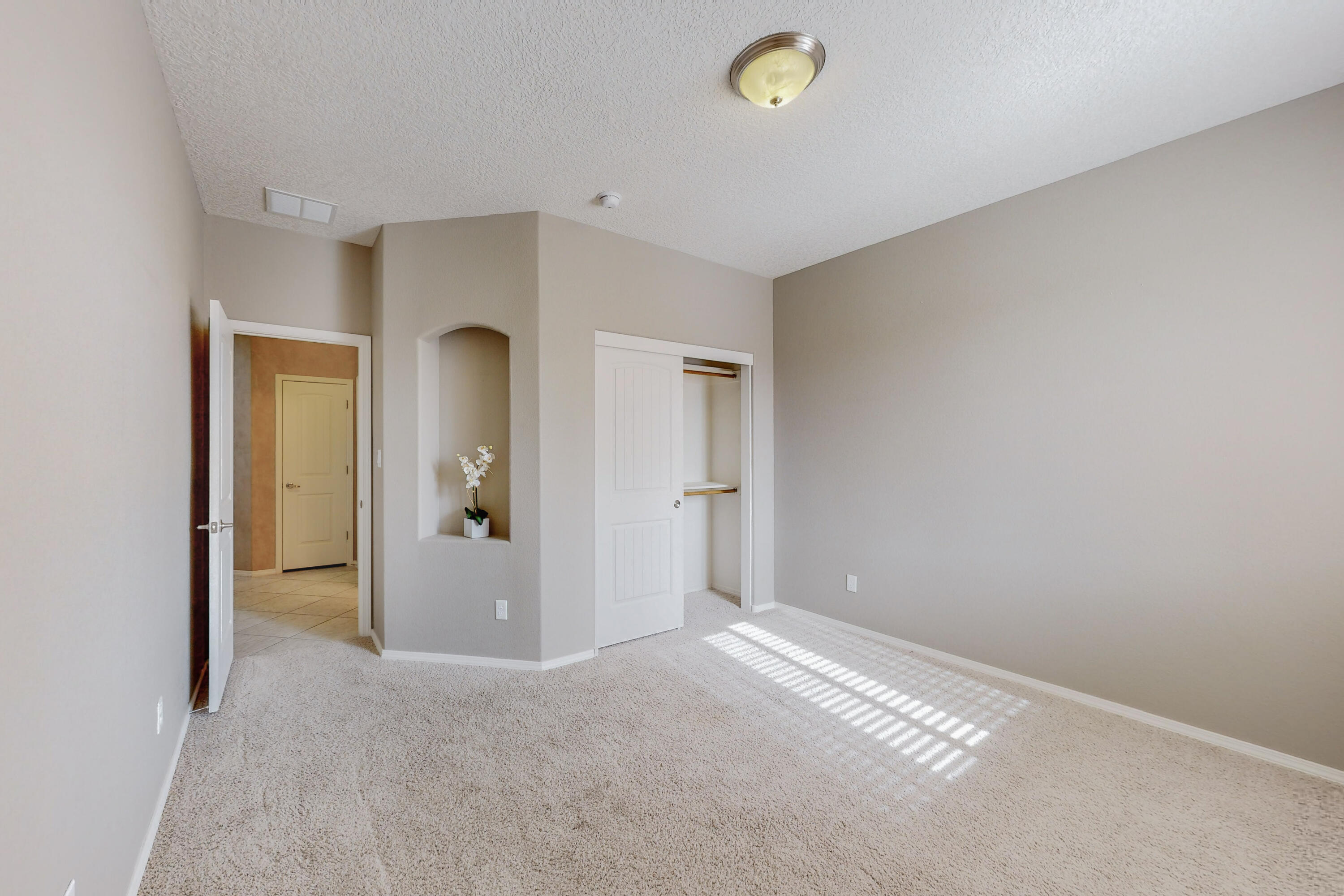 8623 Mock Heather Road NW