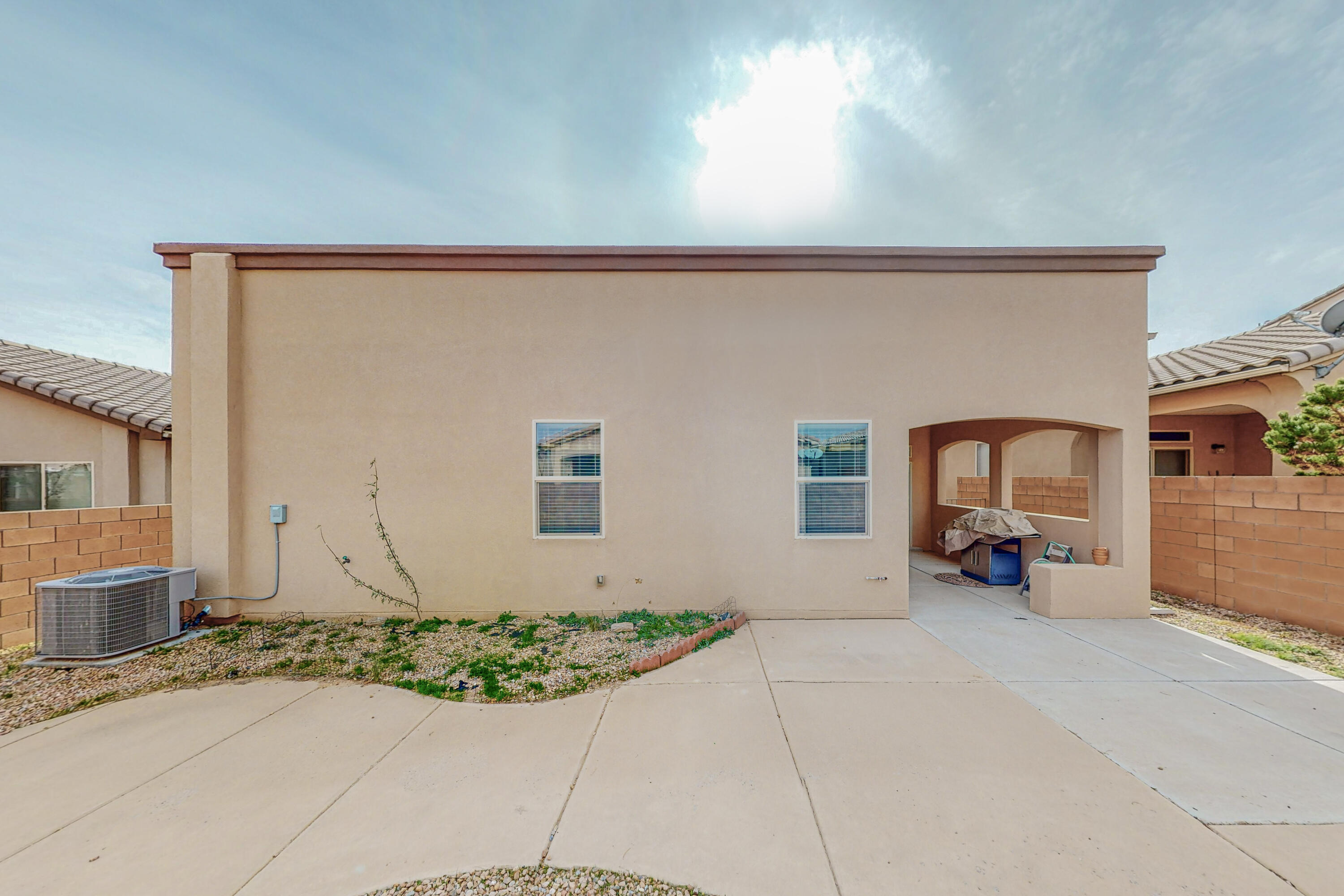 8623 Mock Heather Road NW
