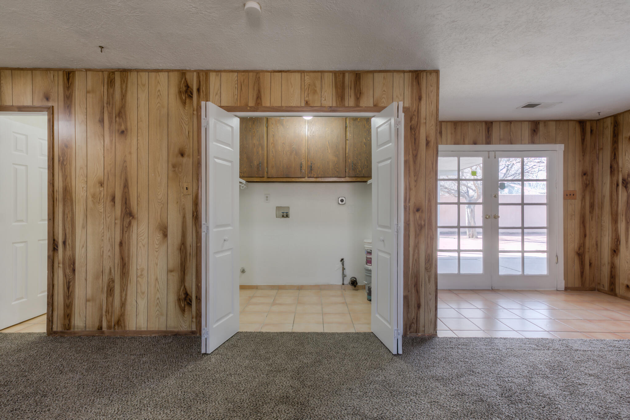 2551 ASPEN Avenue NW