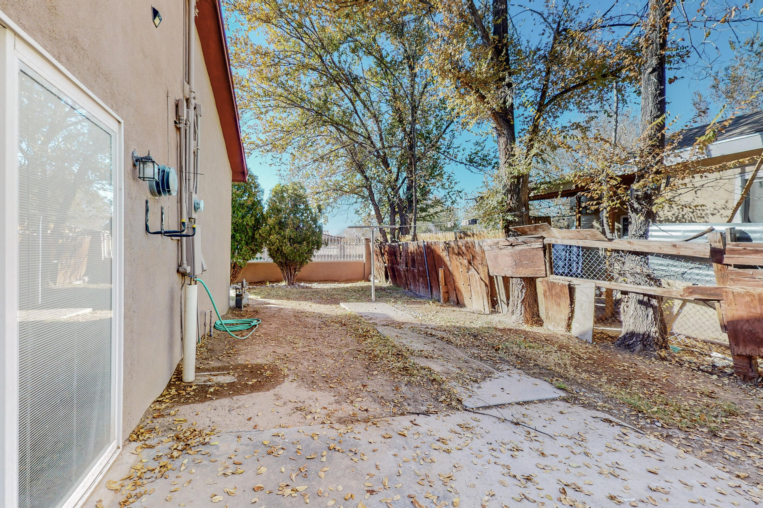 1303 BONITO Circle SW