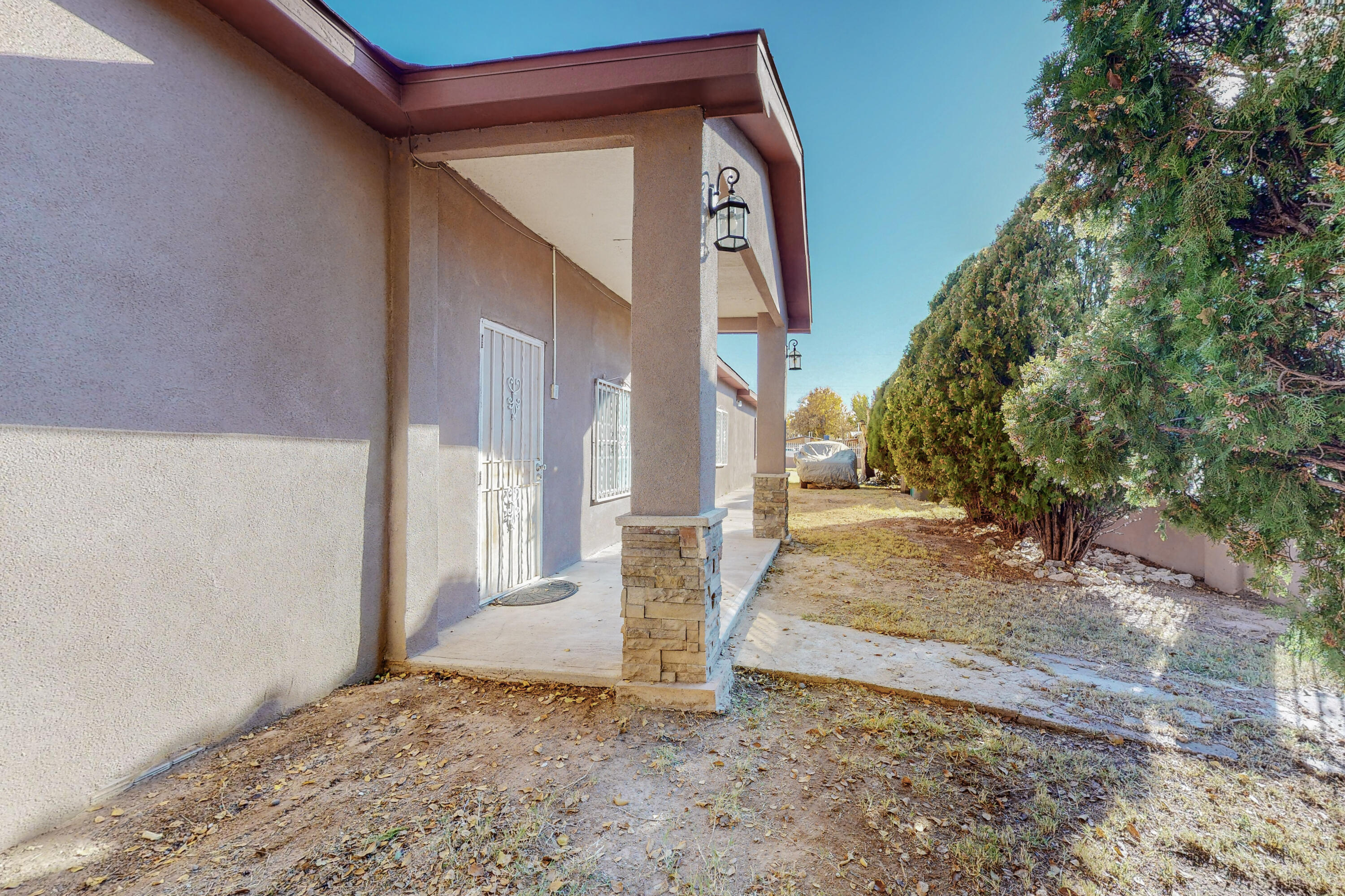 1303 BONITO Circle SW
